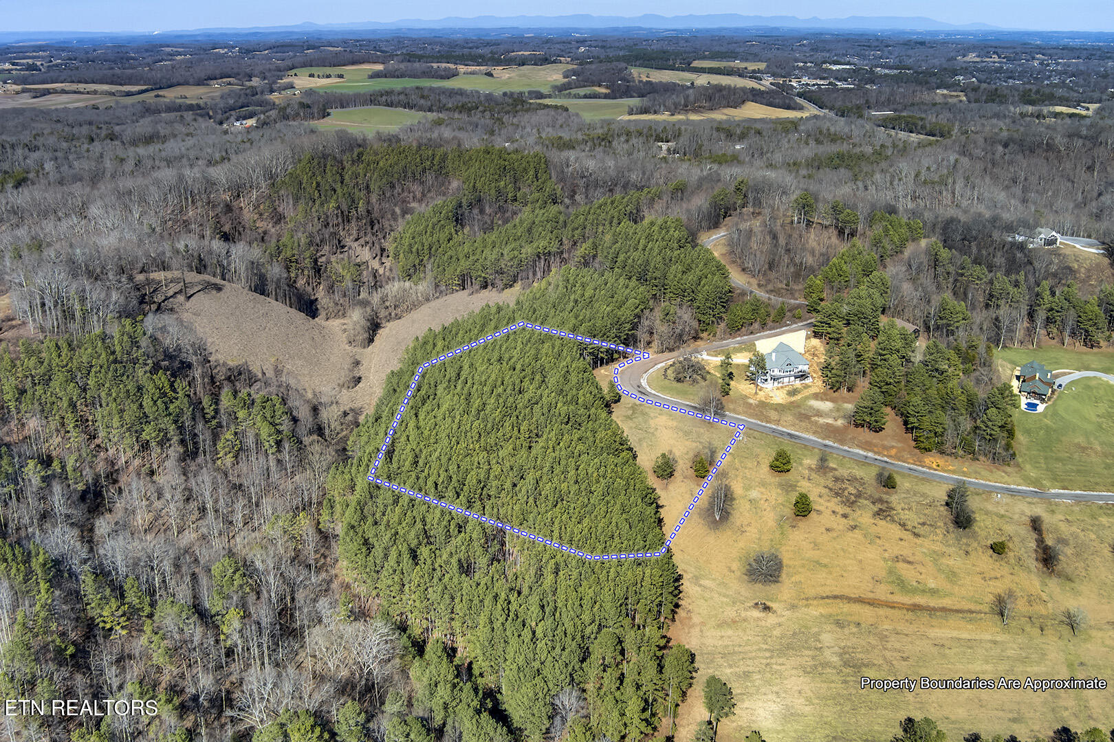 Overlook Way Vonore TN 37885