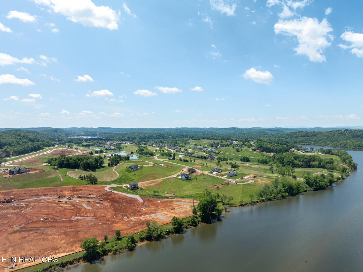 203 Flip Flop Way Loudon TN 37774