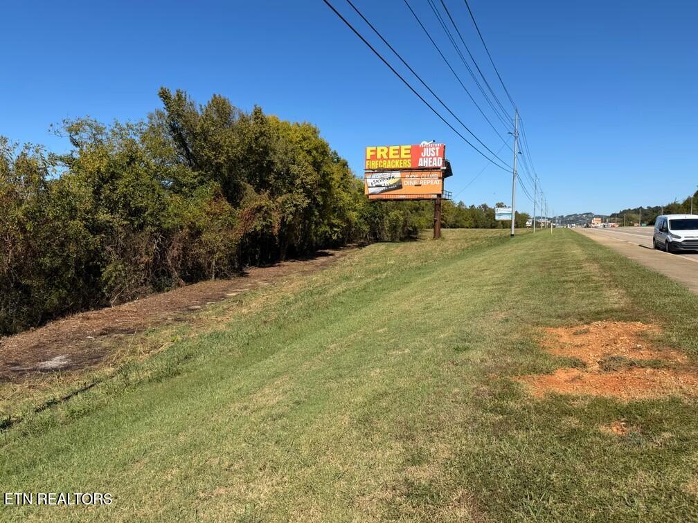 Winfield Dunn Parkway Sevierville TN 37876
