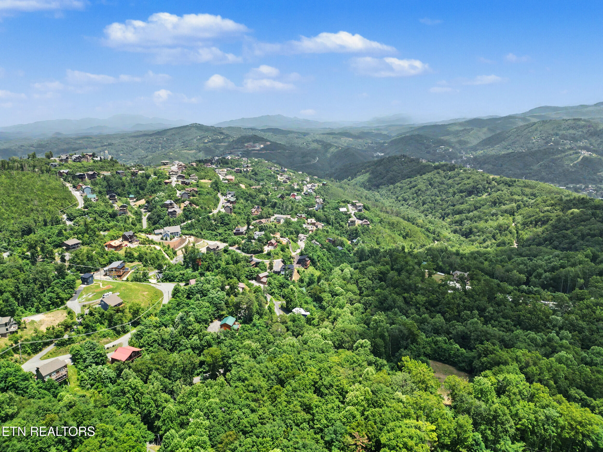 Twin Oaks Road Gatlinburg TN 37738