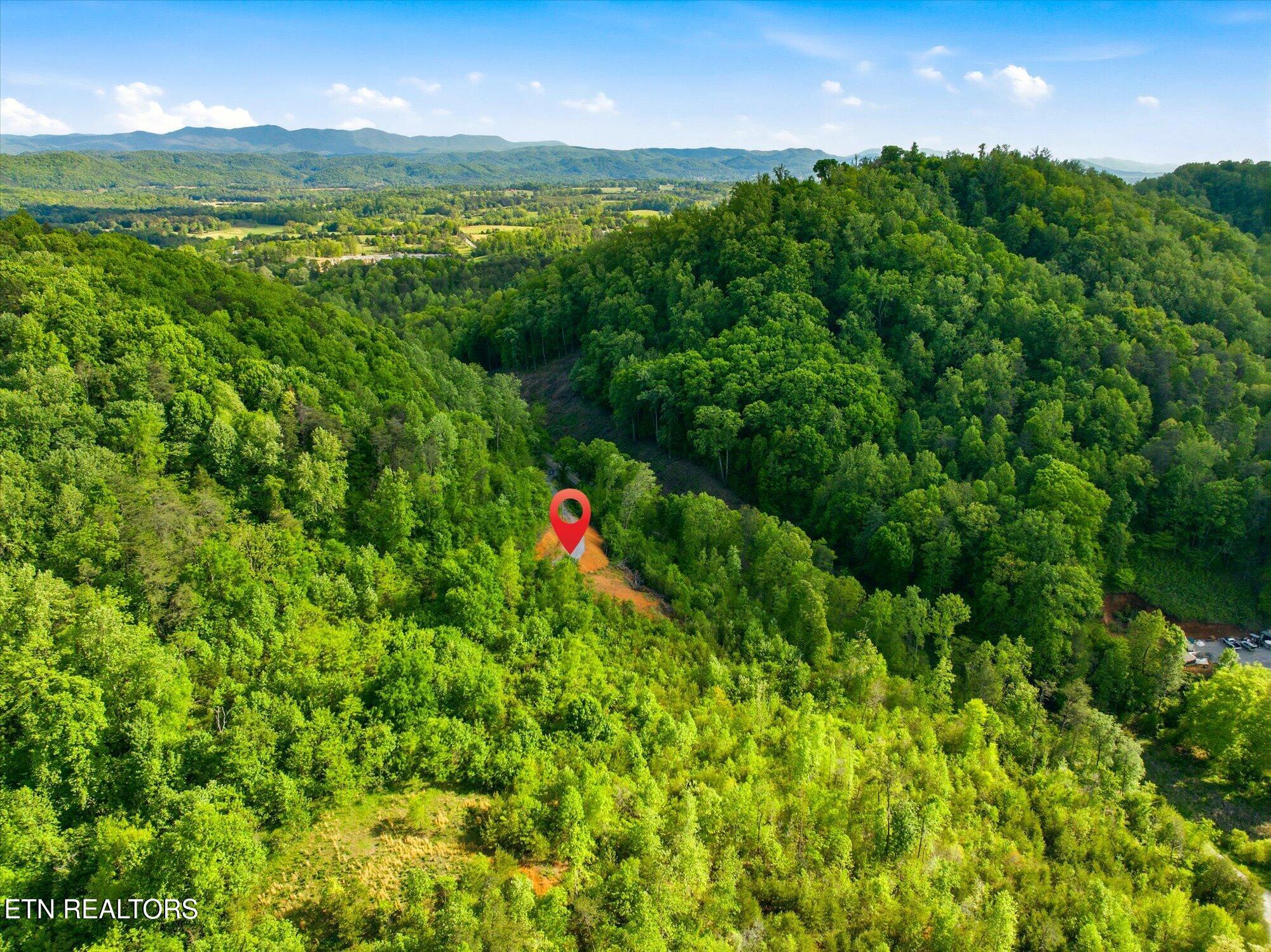 1776 Fairview Road Tellico Plains TN 37385