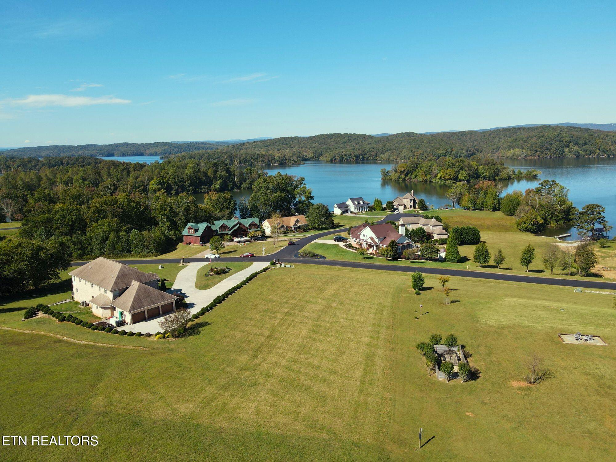323 W Shore Drive Rockwood TN 37854