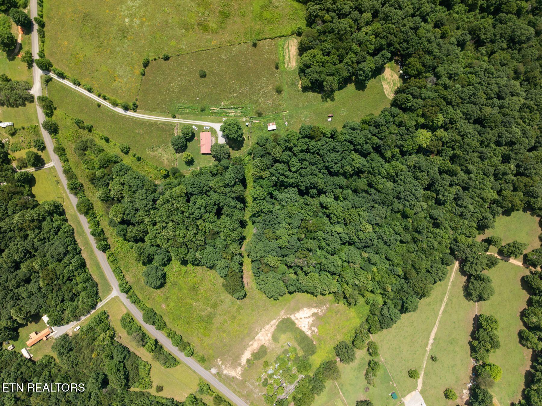 W Lake Road Sparta TN 38583