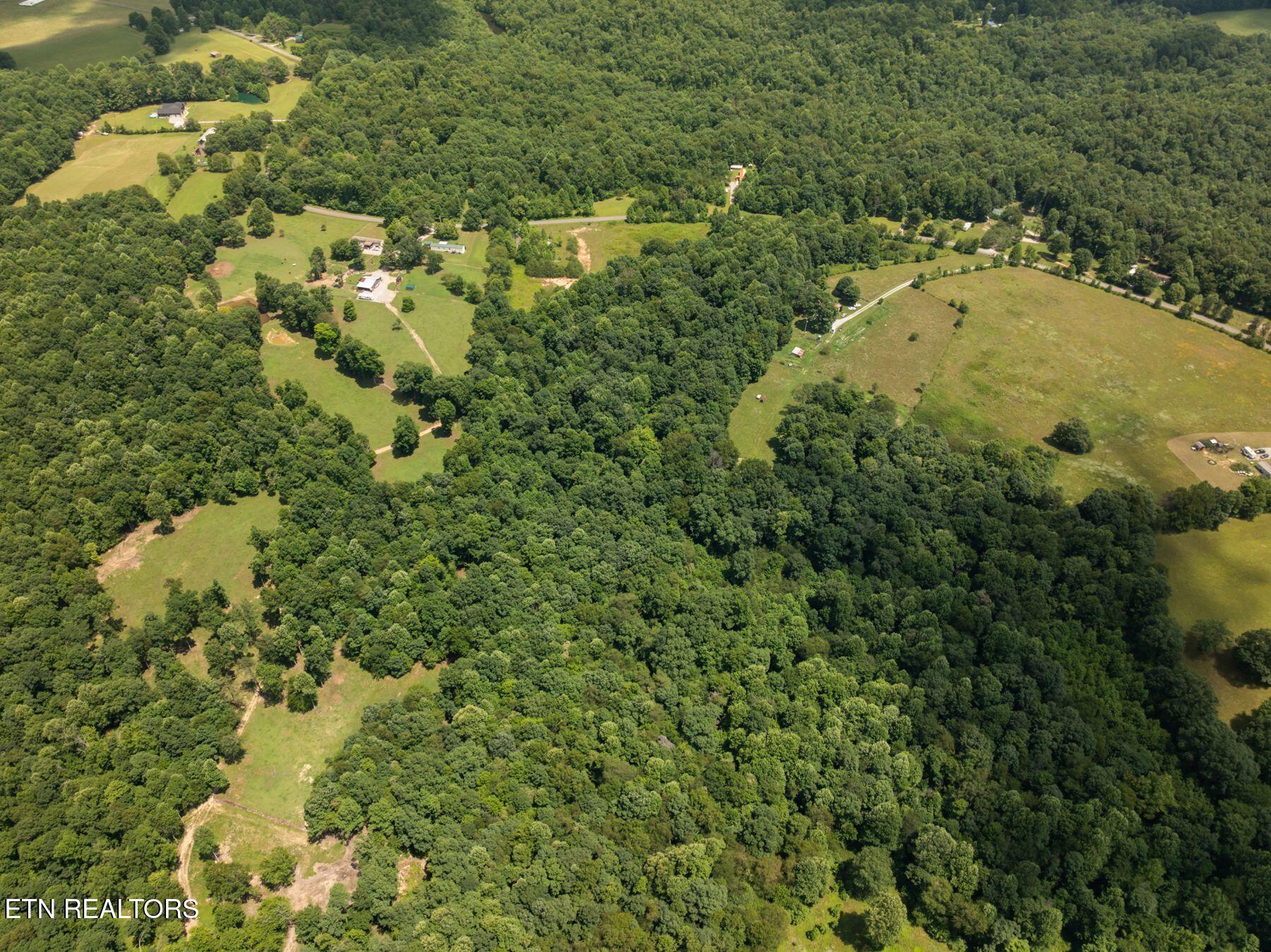 W Lake Road Sparta TN 38583