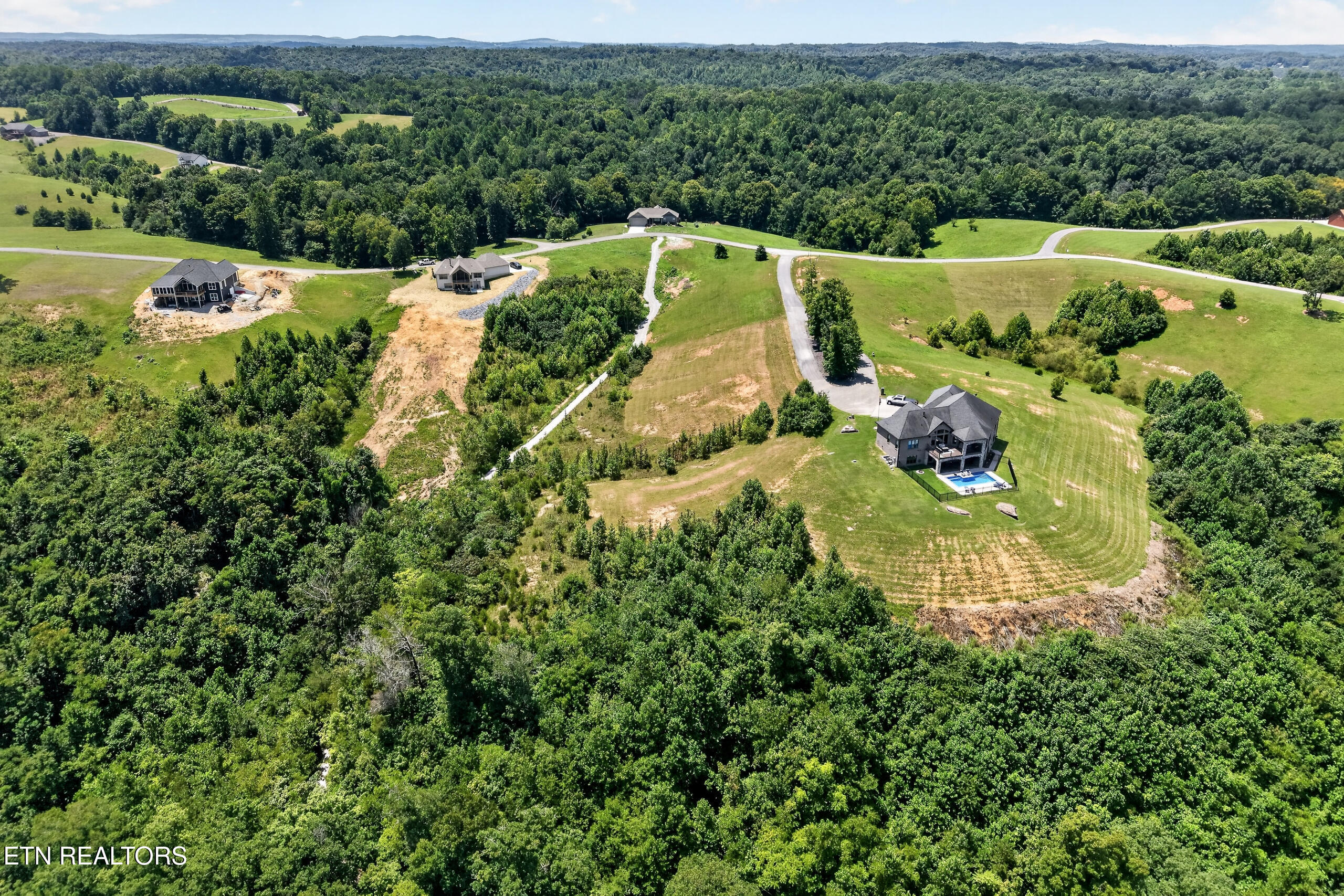 Holly Bend Dr Drive Byrdstown TN 38549