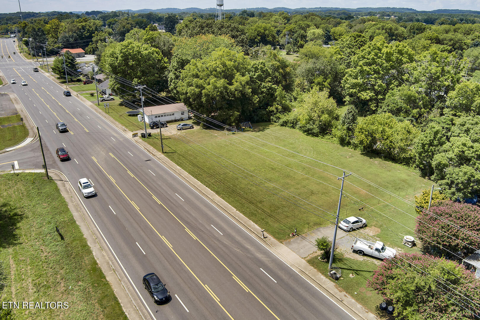 S Amhurst Place Englewood TN 37329