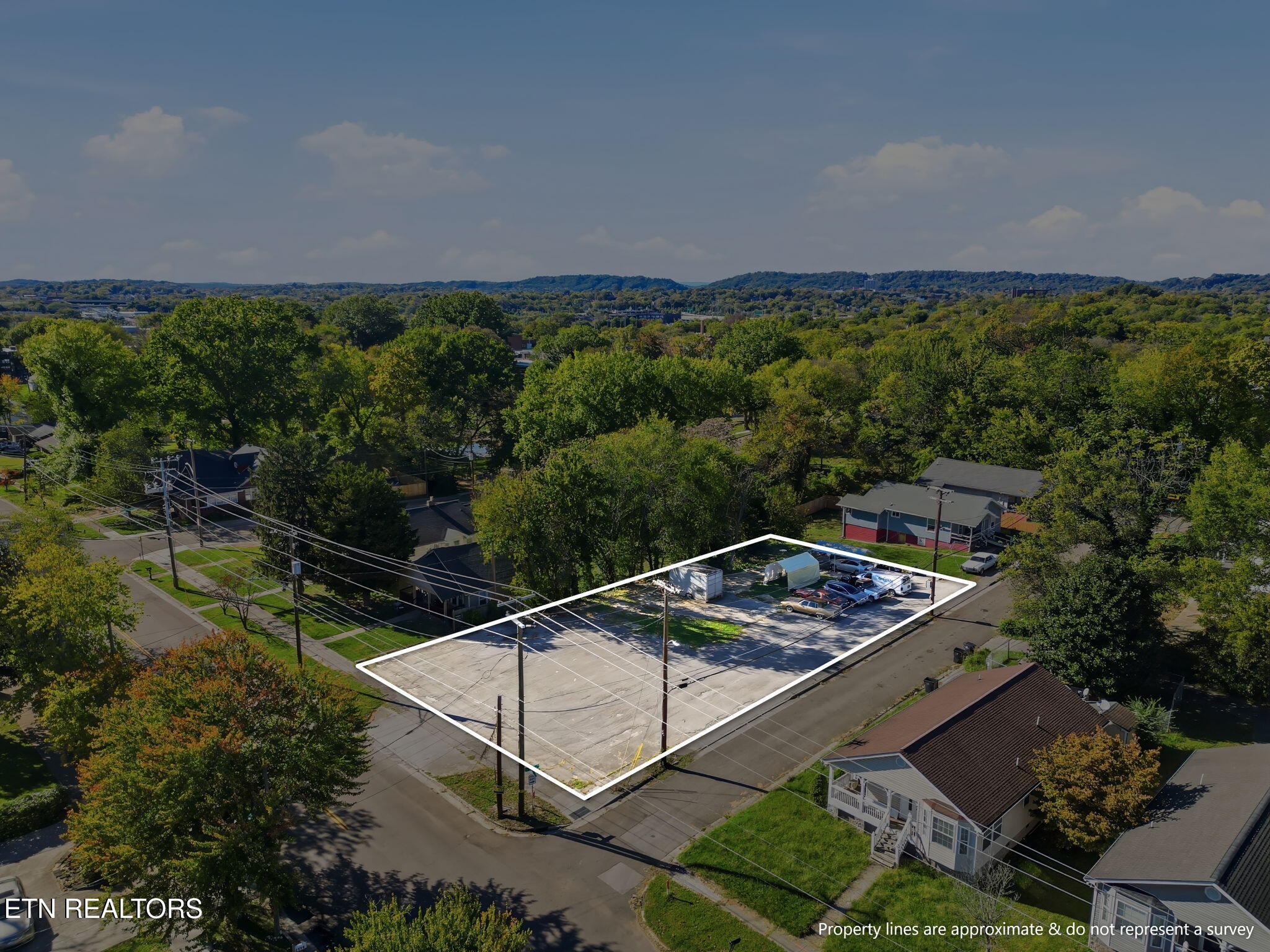 2115 Mccalla Avenue Knoxville TN 37915