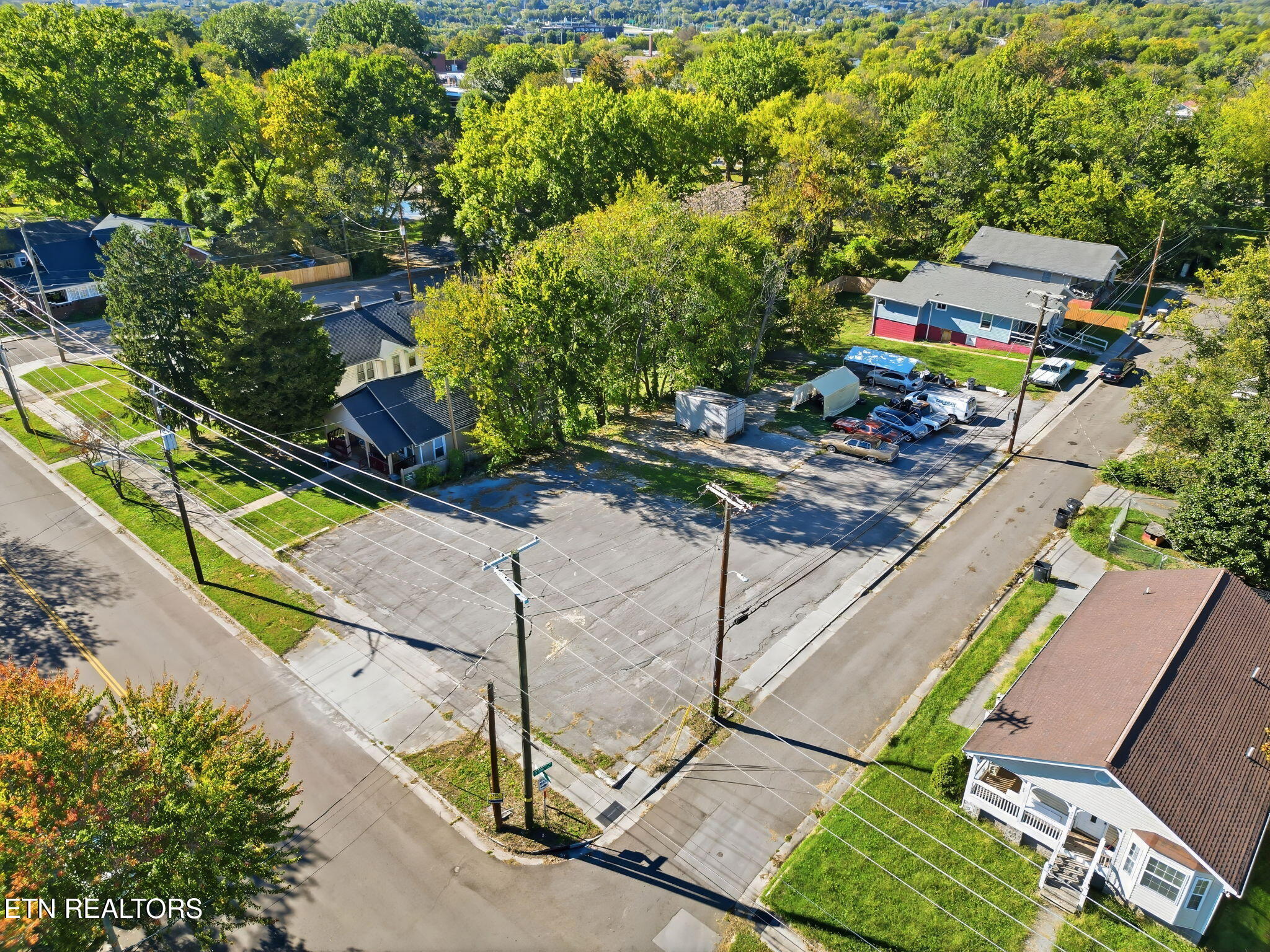 2115 Mccalla Avenue Knoxville TN 37915