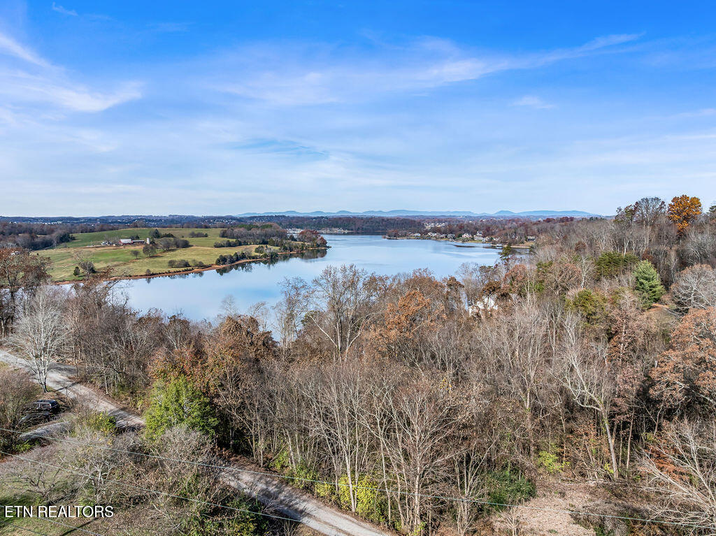 4125 Gravelly Hills Road Louisville TN 37777