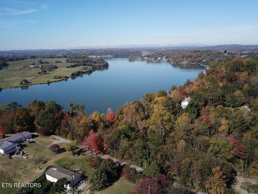 4125 Gravelly Hills Road Louisville TN 37777