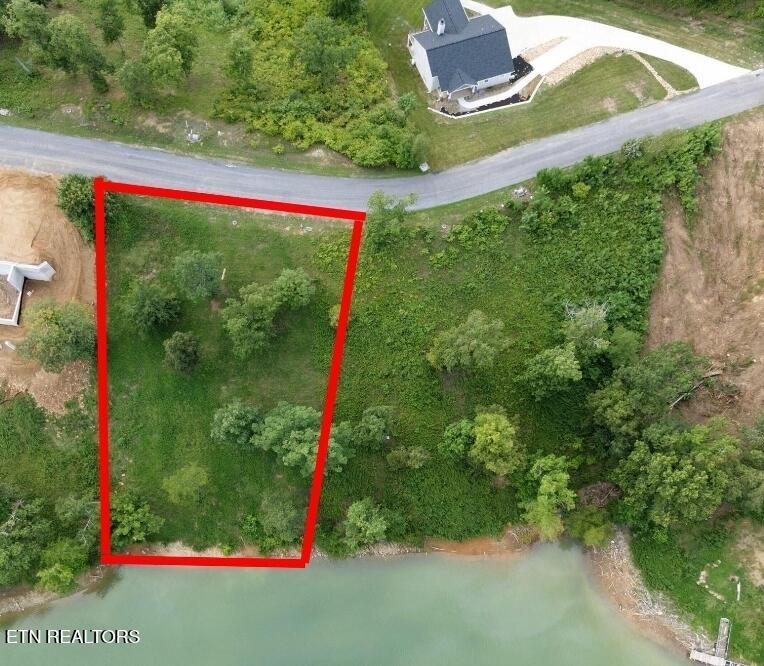 Stone Harbor Drive Dandridge TN 37725