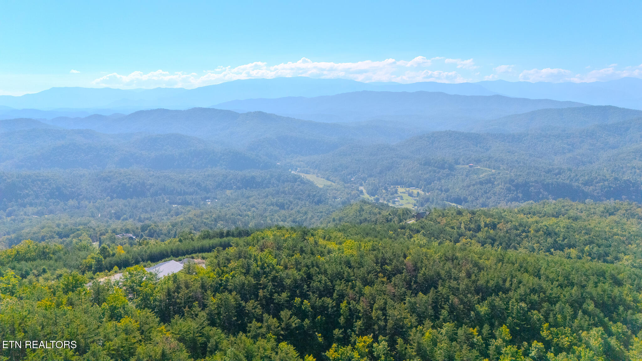 Off Sharp Road/shell Mountain Sevierville TN 37876