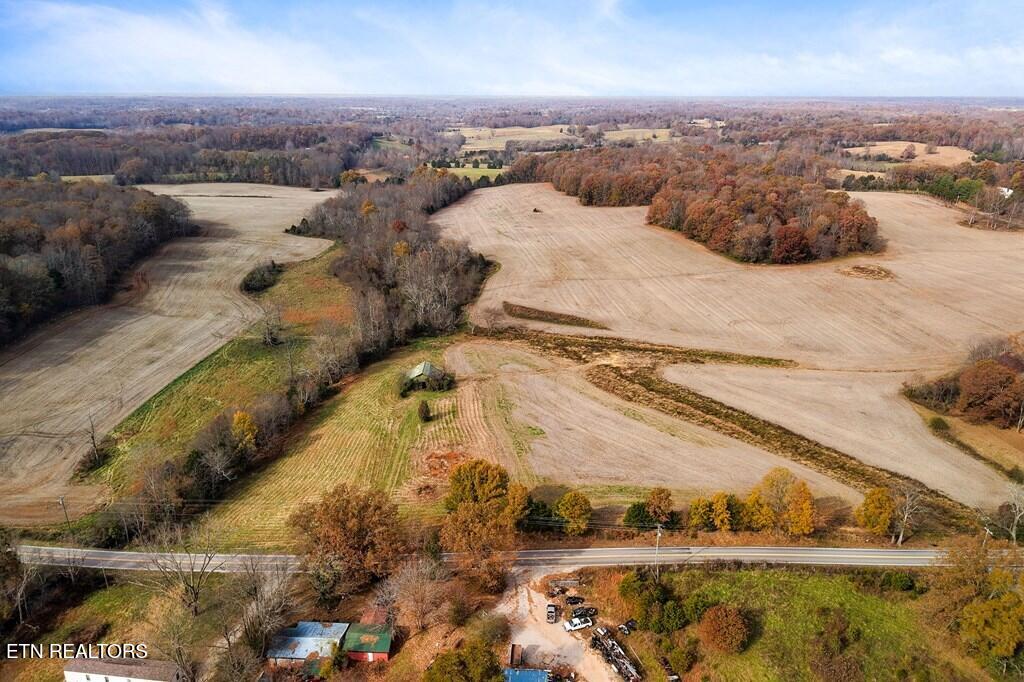 Old Kentucky Road Sparta TN 38583