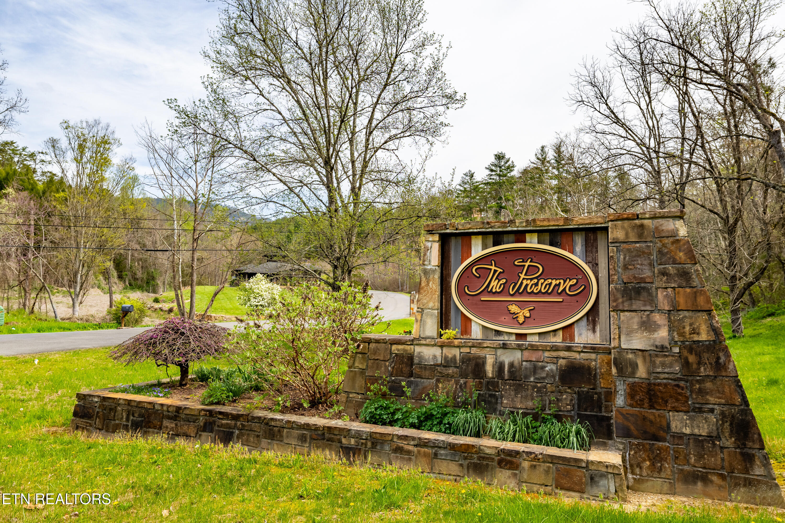 Mountain Ash Way Sevierville TN 37876