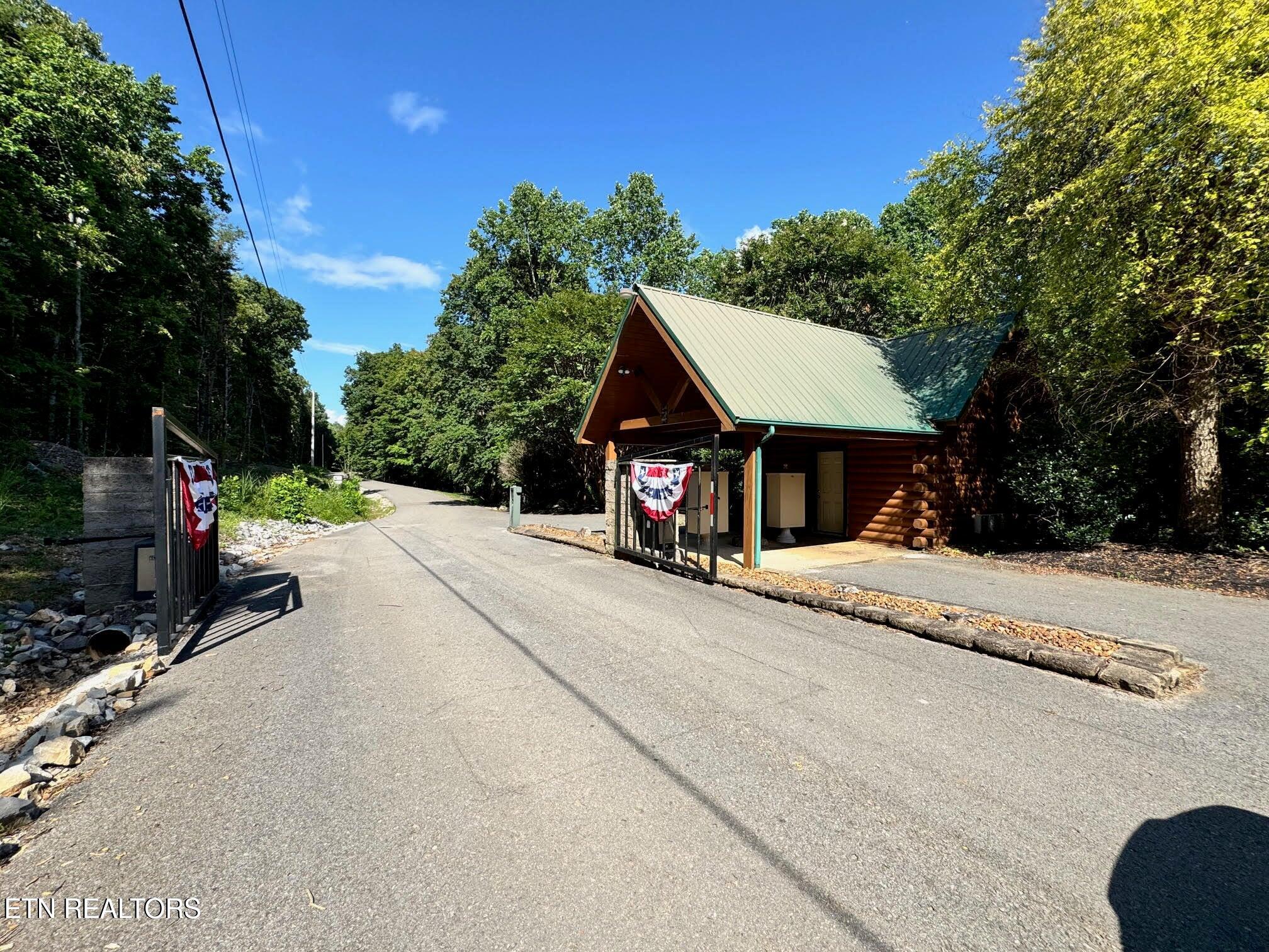 626 N Pointe Trail Allons TN 38541