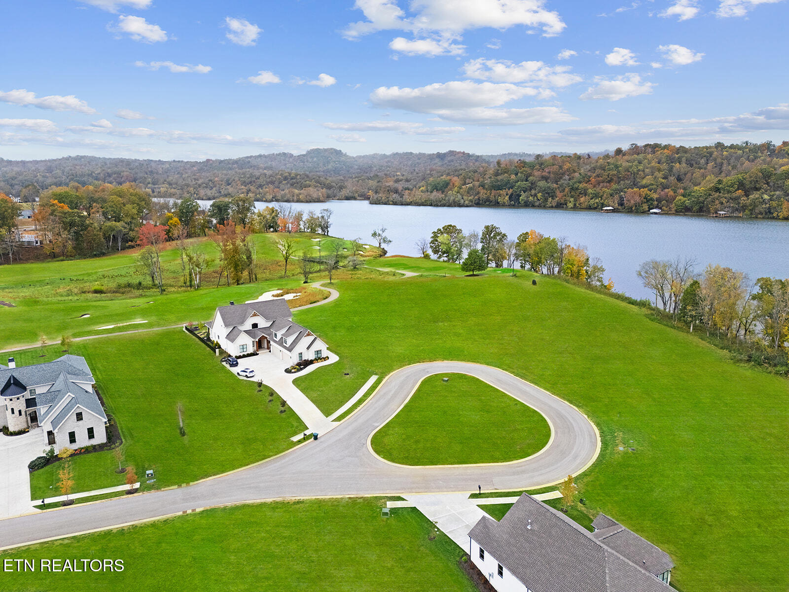 5275 Old Club Road Loudon TN 37774