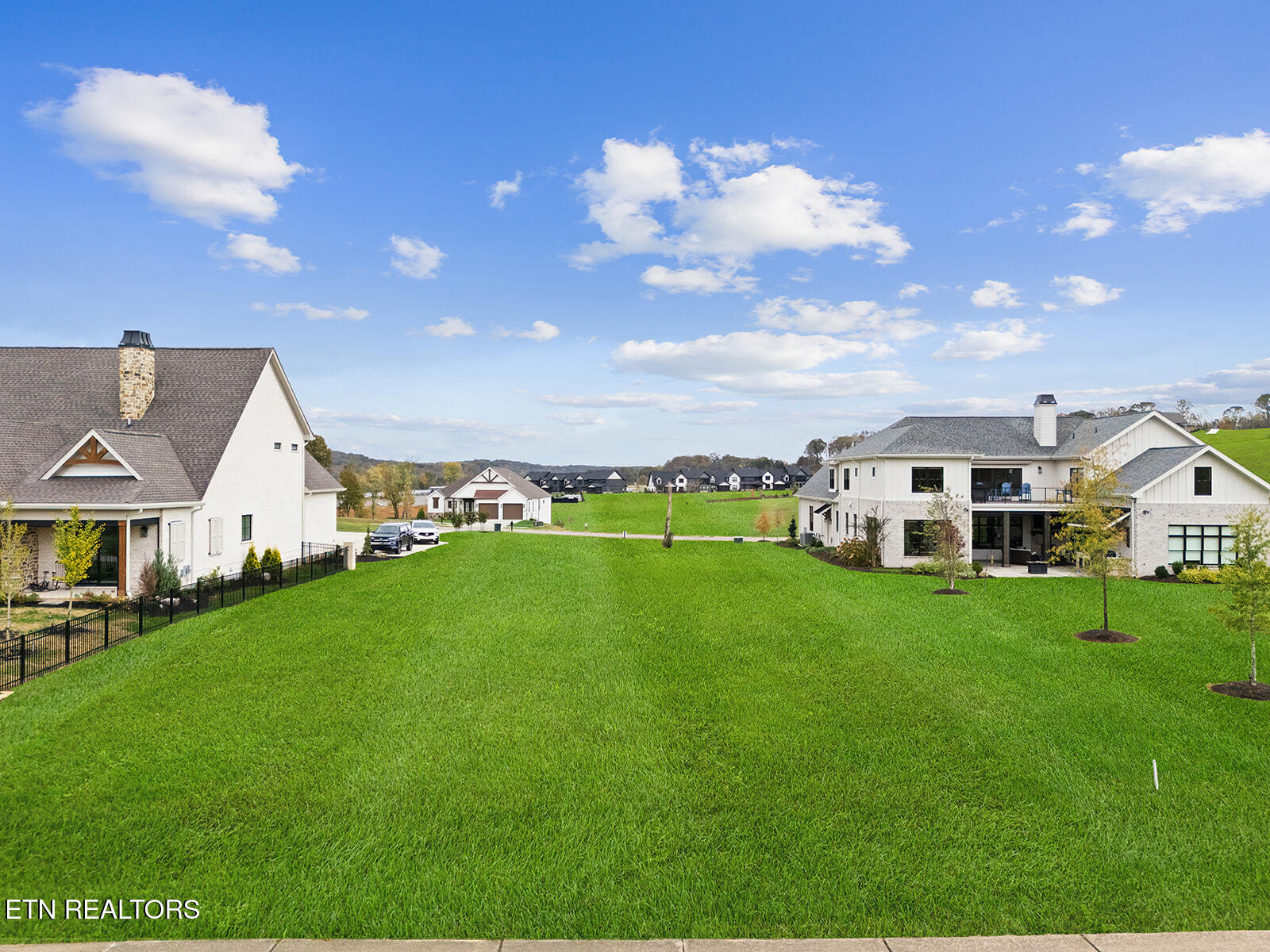 5275 Old Club Road Loudon TN 37774