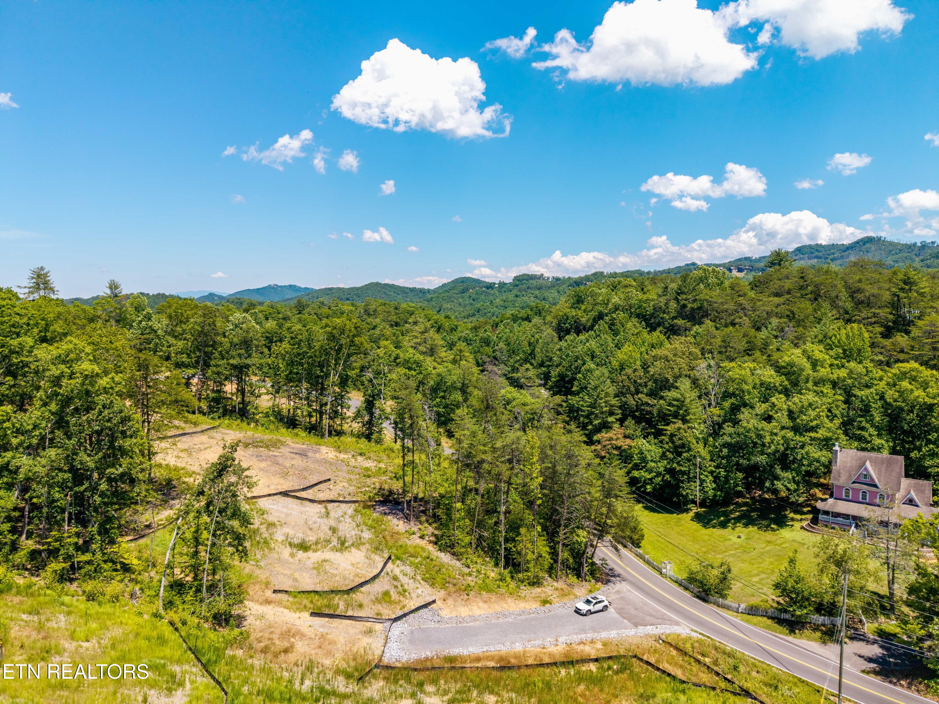Waldens Creek Road Sevierville TN 37862