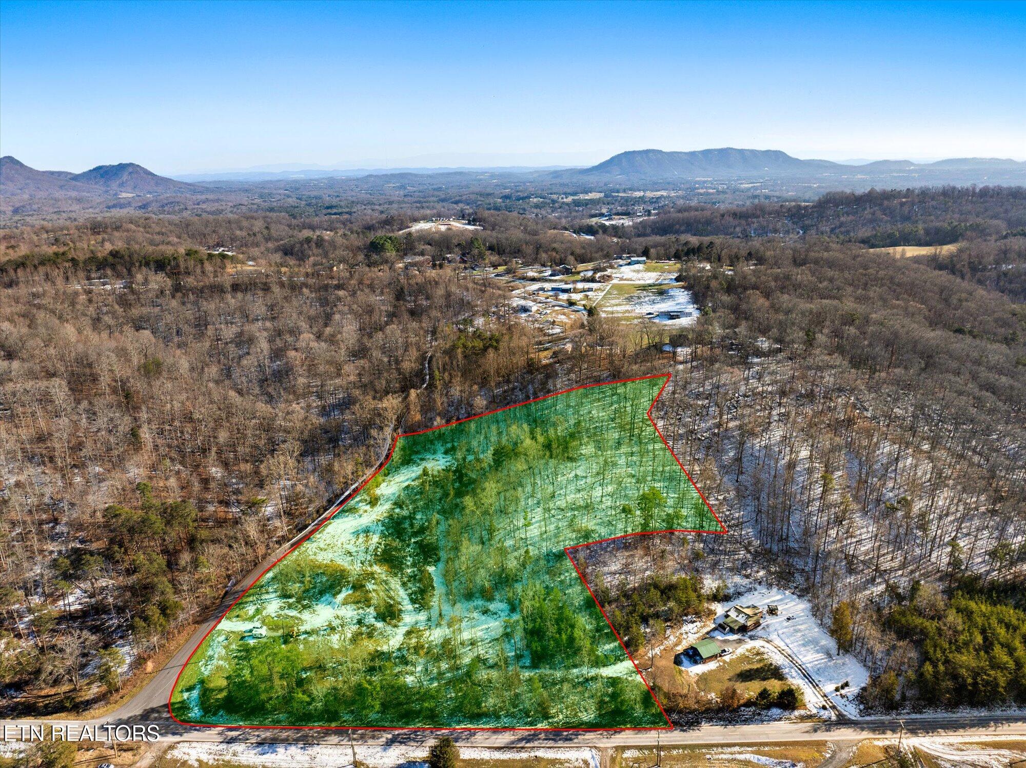 515 Wallace Road Luttrell TN 37779