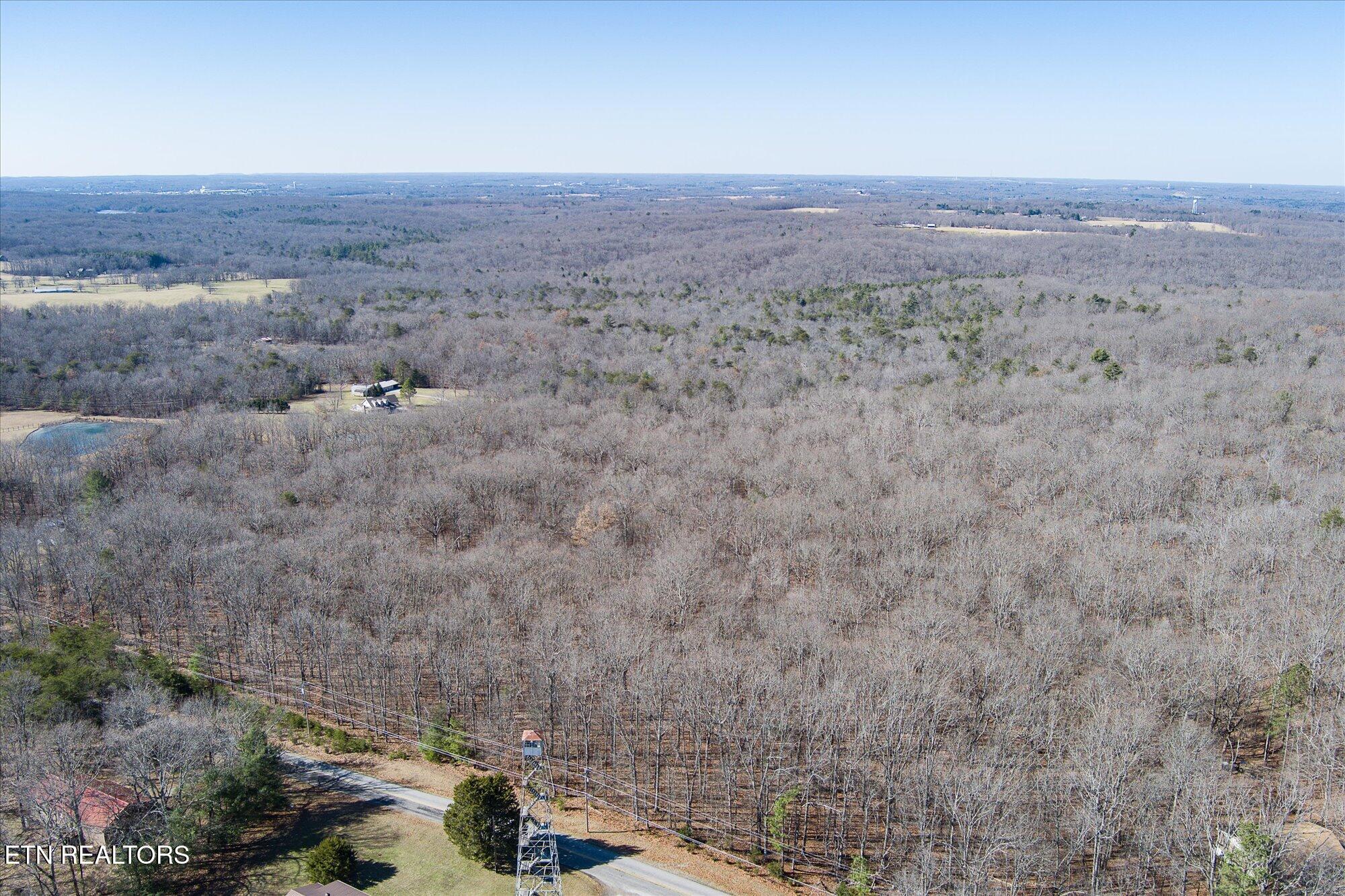 658AC Peavine Firetower Road Crossville TN 38571