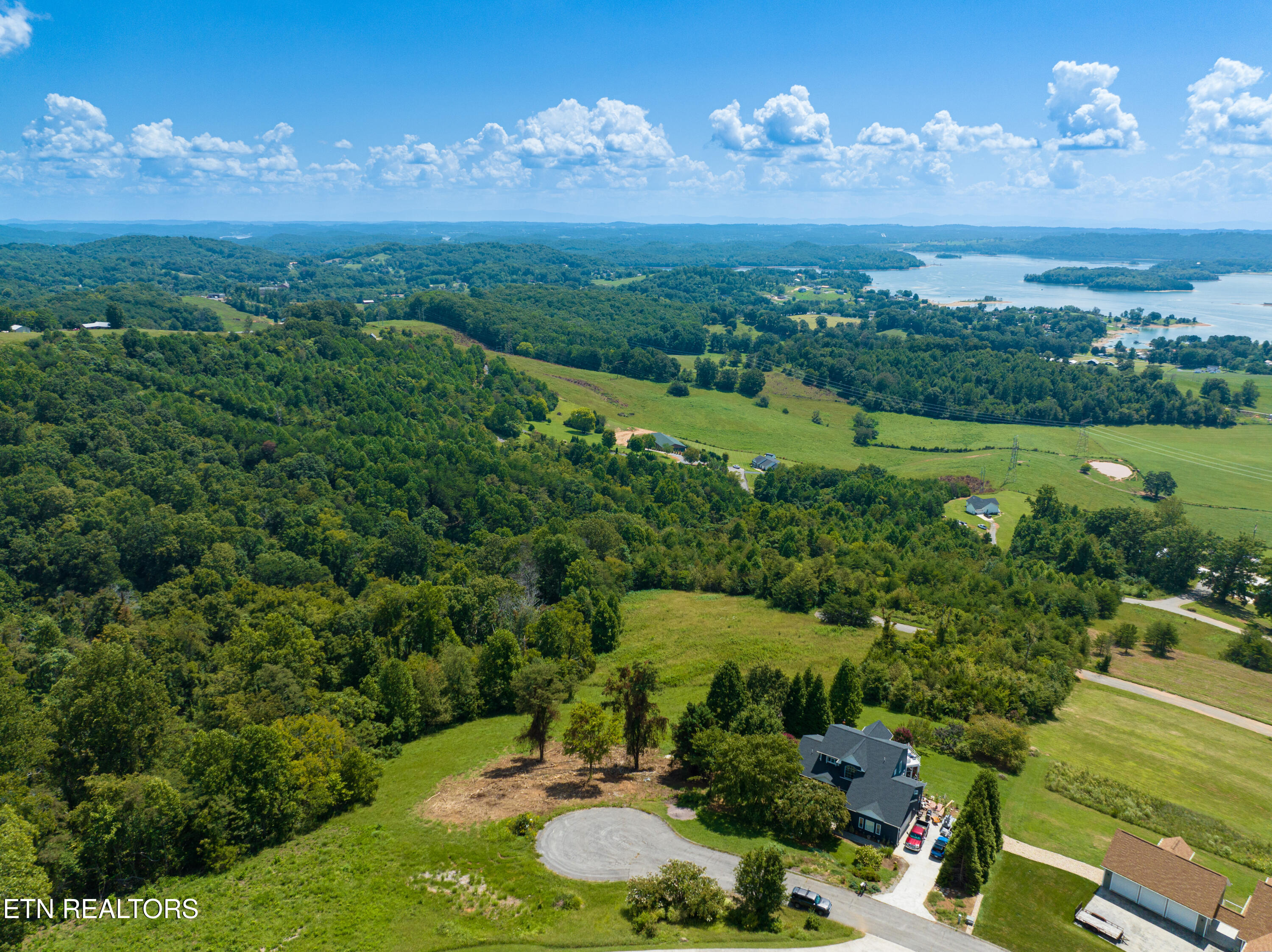 0 Paradise Mountain Lane Bean Station TN 37708