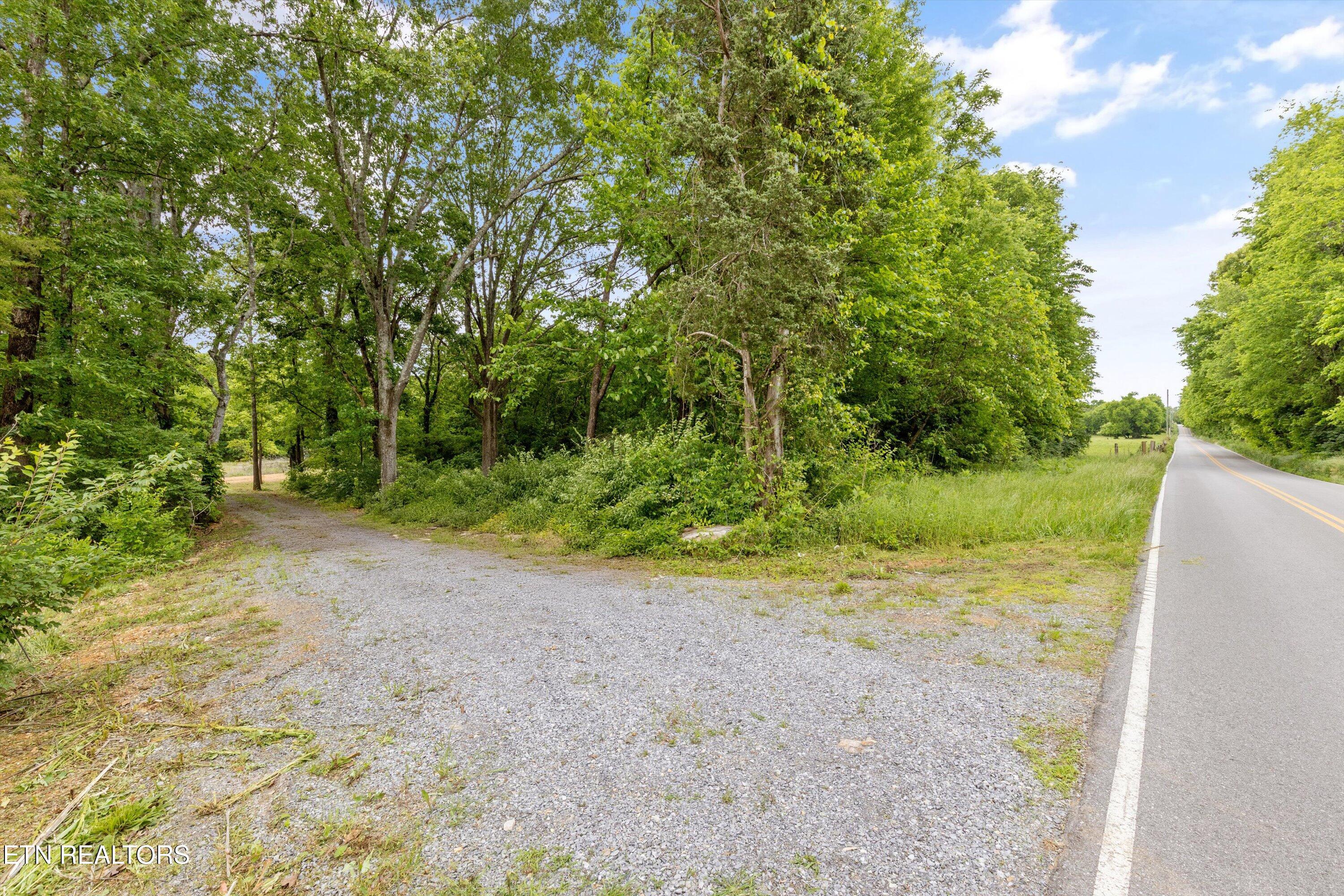 4181 Lowes Ferry Road Louisville TN 37777