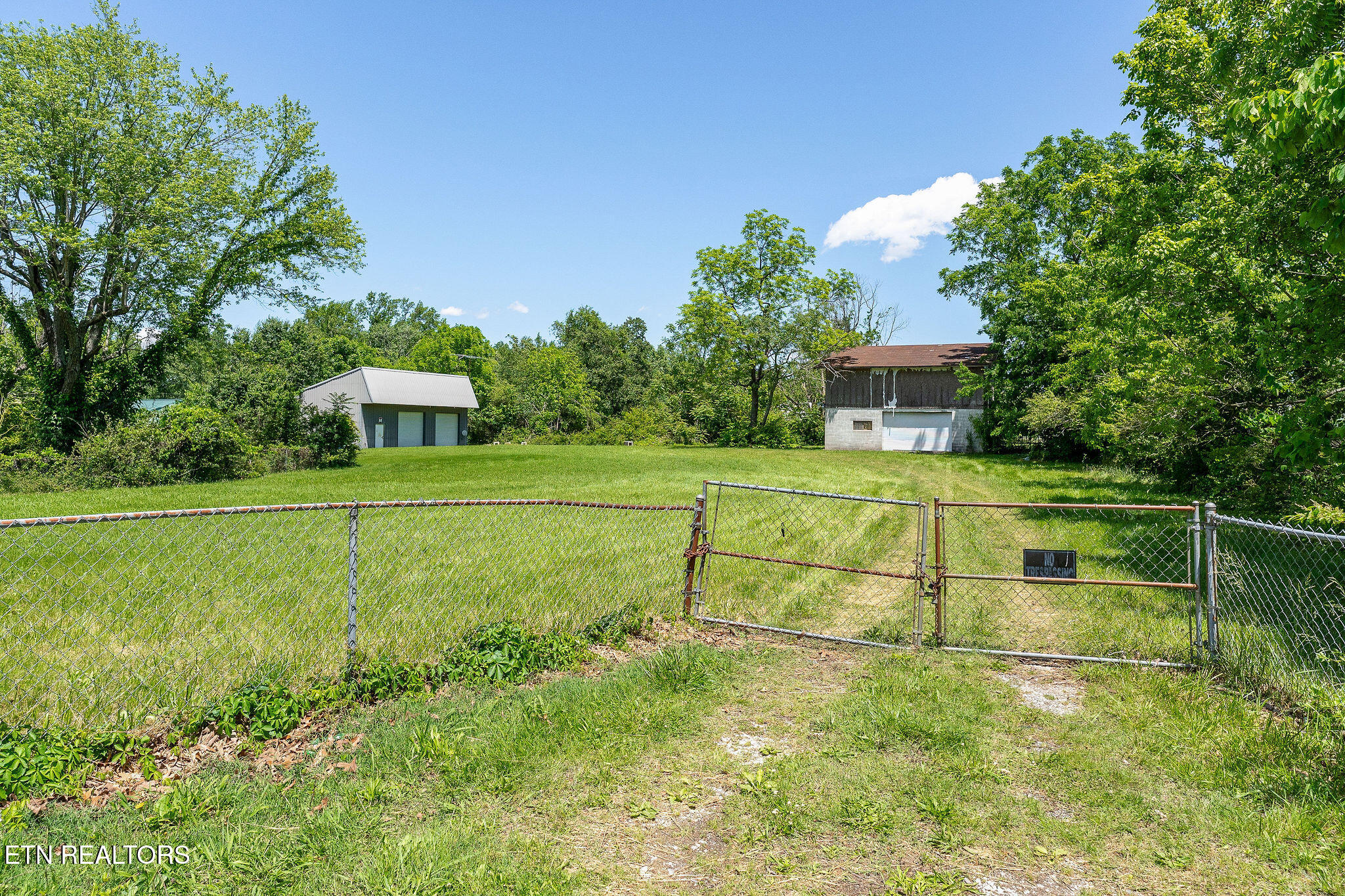 214 S 5th Avenue Baxter TN 38544