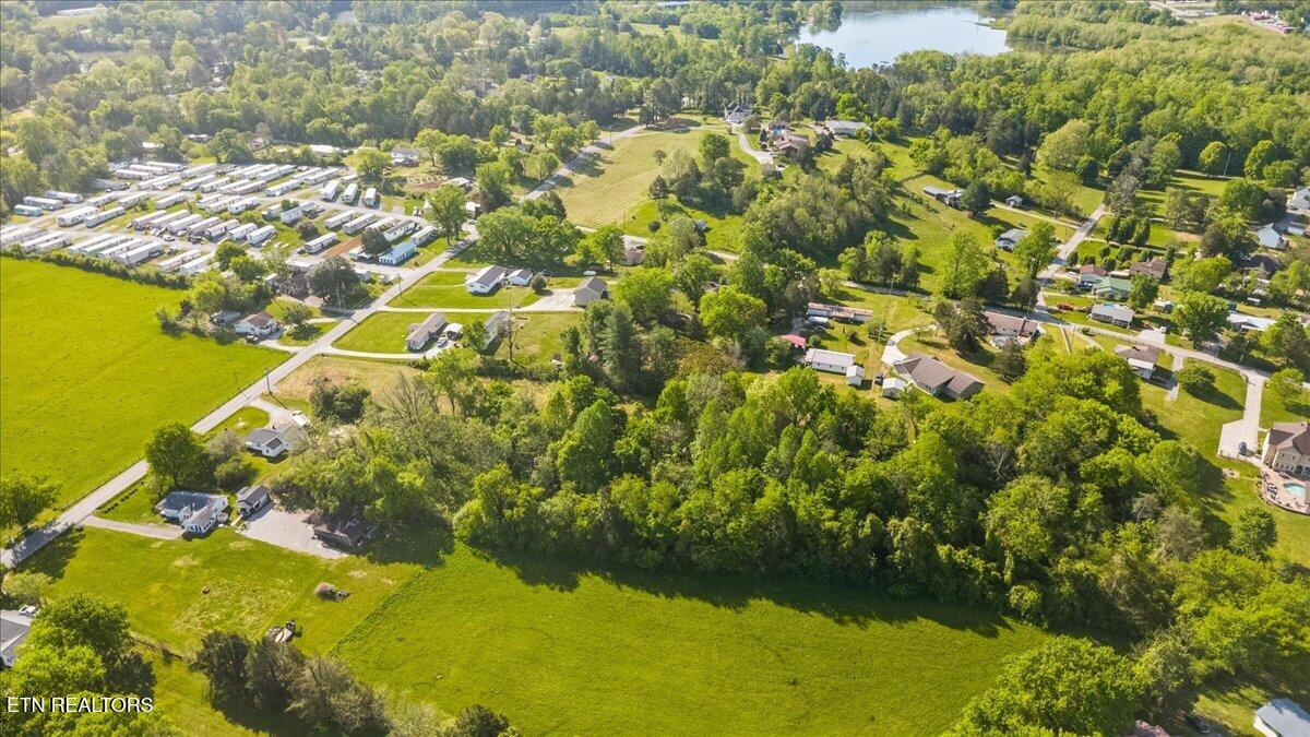 Park Road Caryville TN 37714
