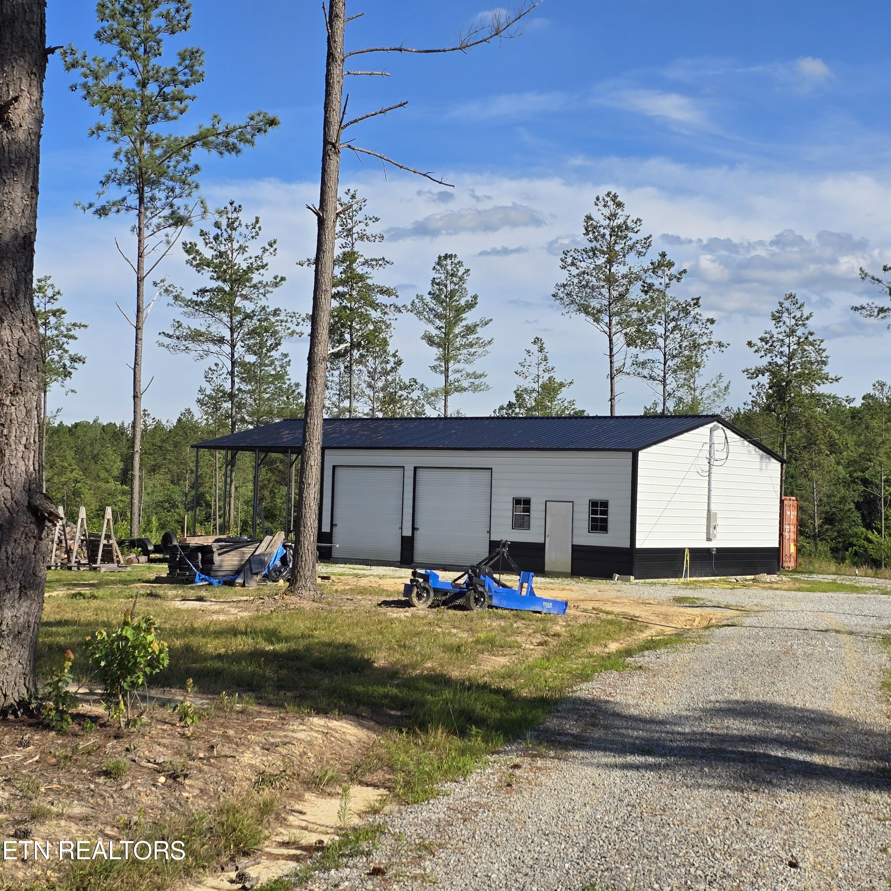 80+/- Ac Red Hill Road Sunbright TN 37872