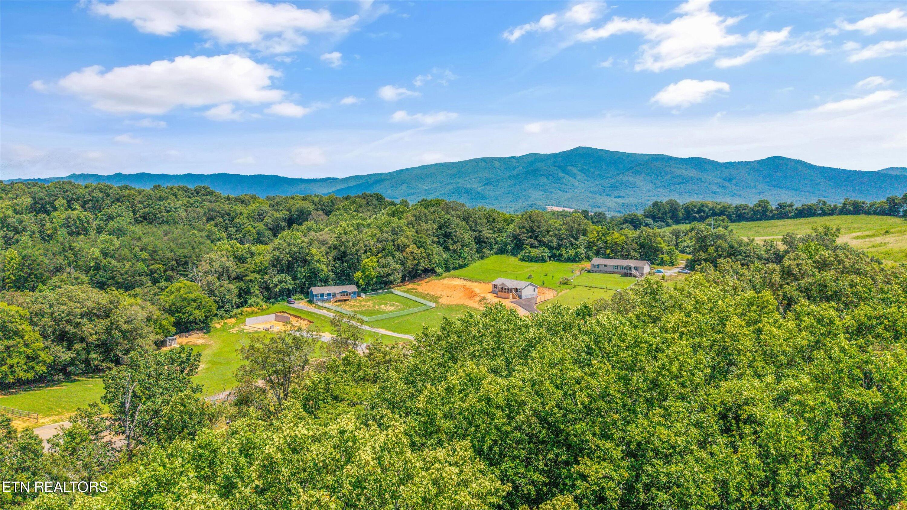 Siesta Drive Newport TN 37821