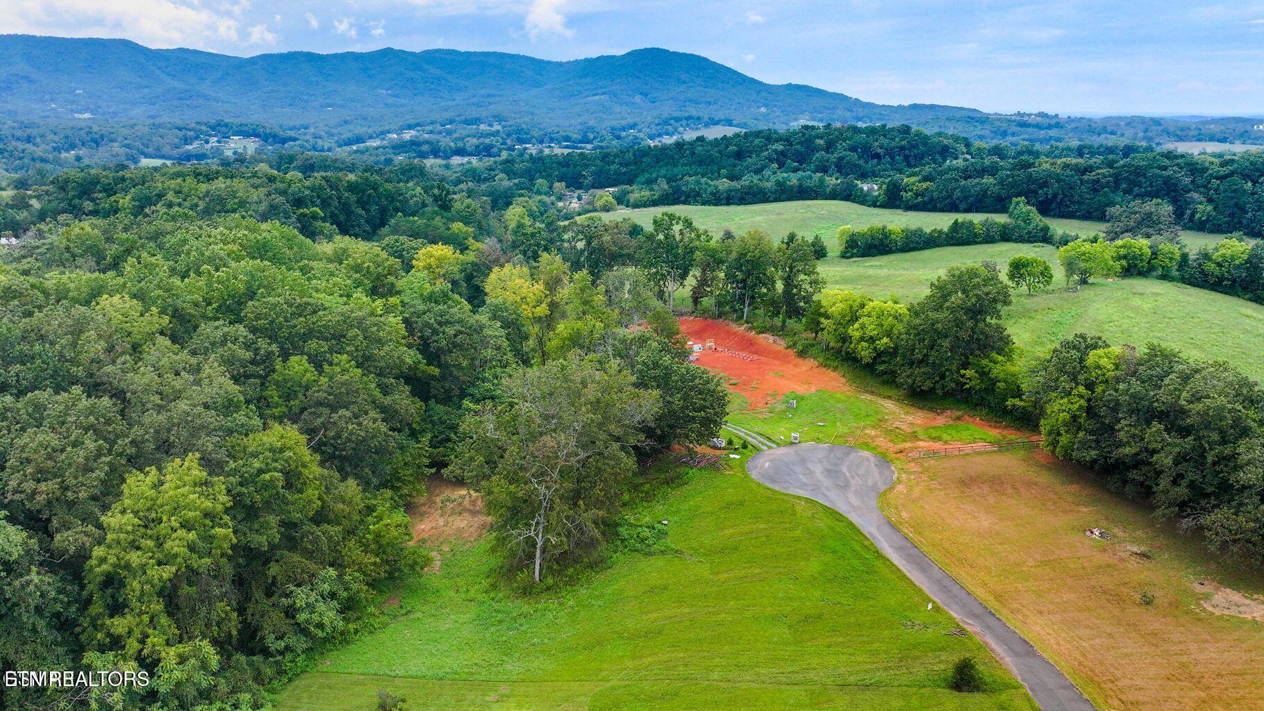 Siesta Drive Newport TN 37821