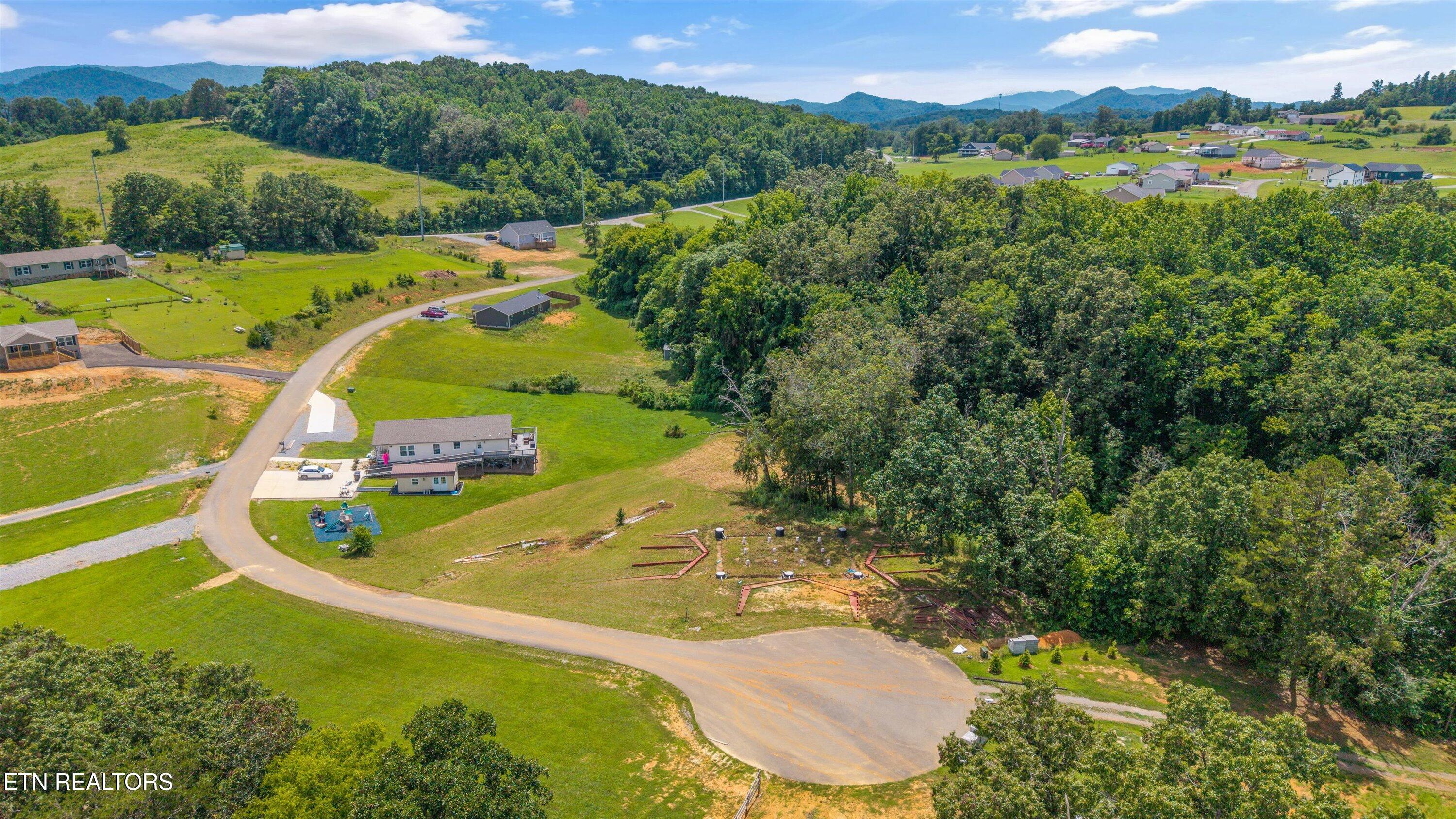 Siesta Drive Newport TN 37821