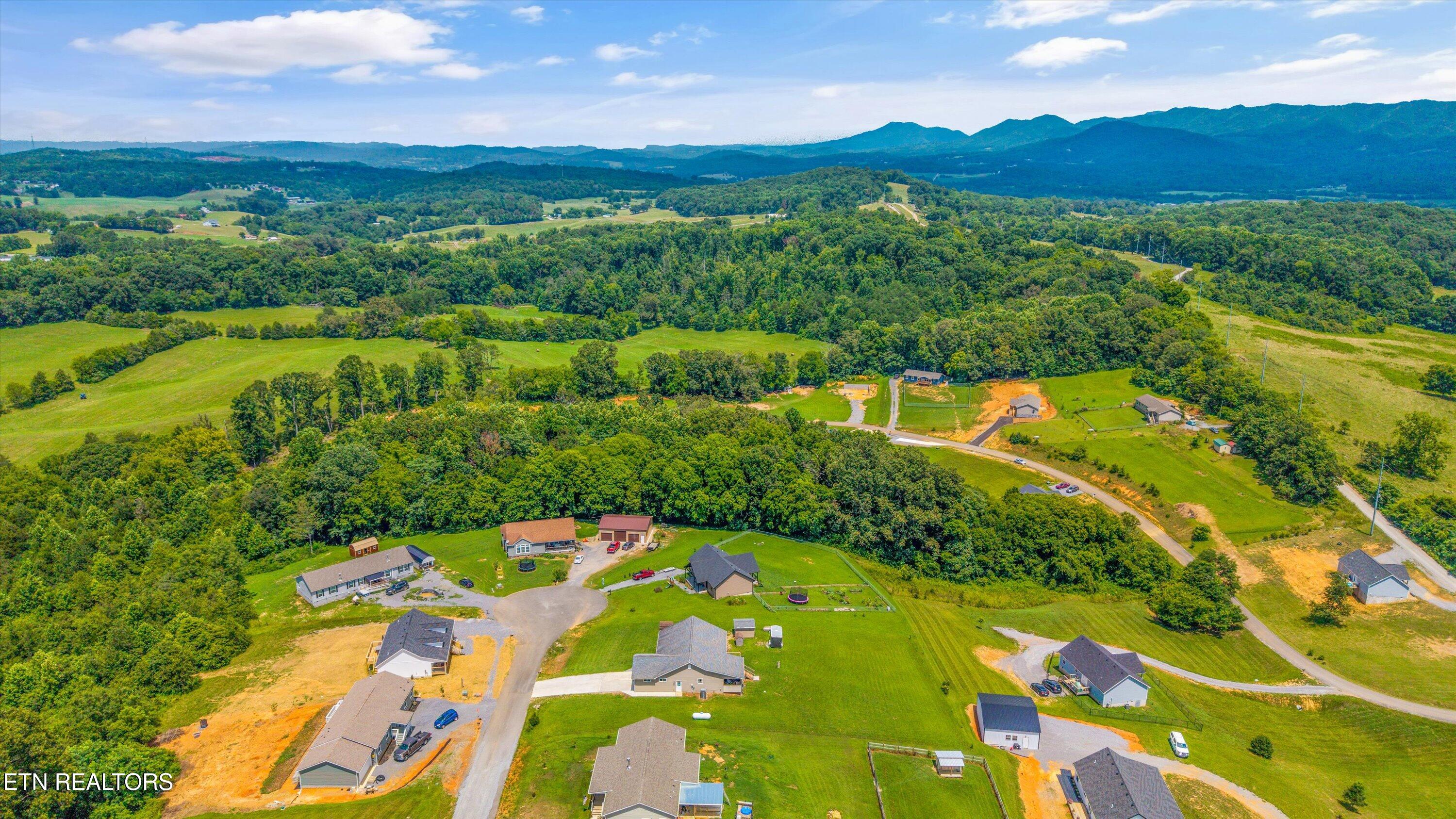 Siesta Drive Newport TN 37821