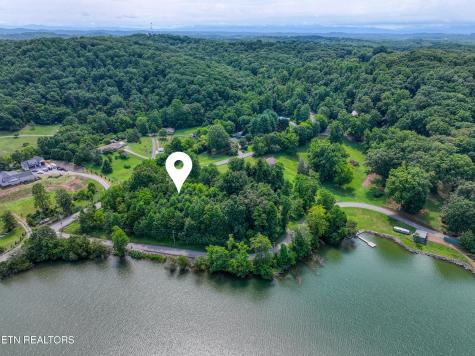 5980 Lakeside Drive Lenoir City TN 37772