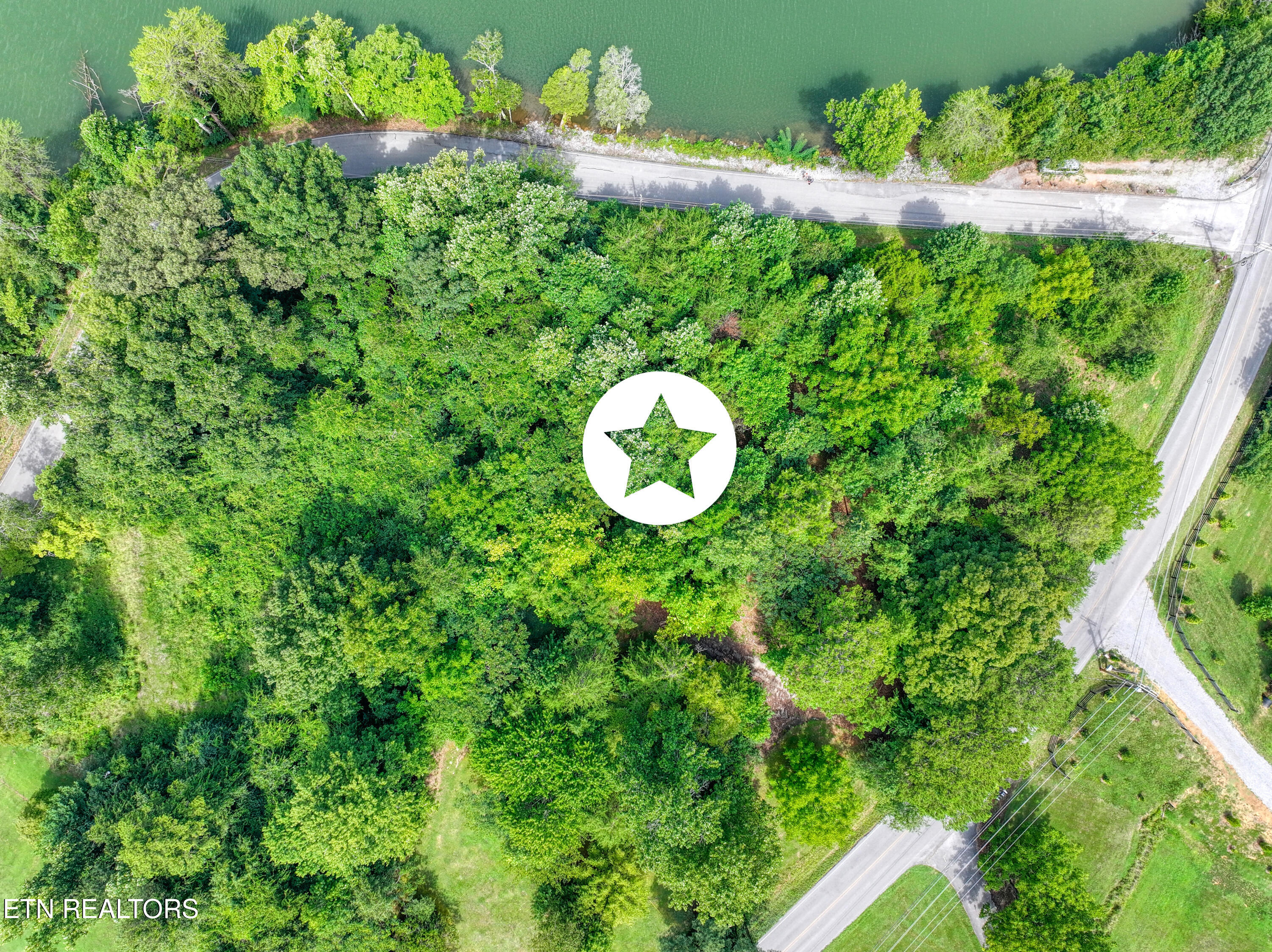 5980 Lakeside Drive Lenoir City TN 37772