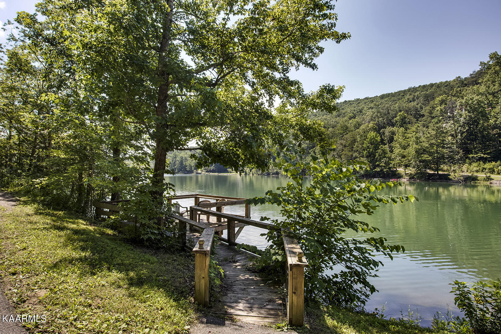 748 Laurel Lake Circle Madisonville TN 37354