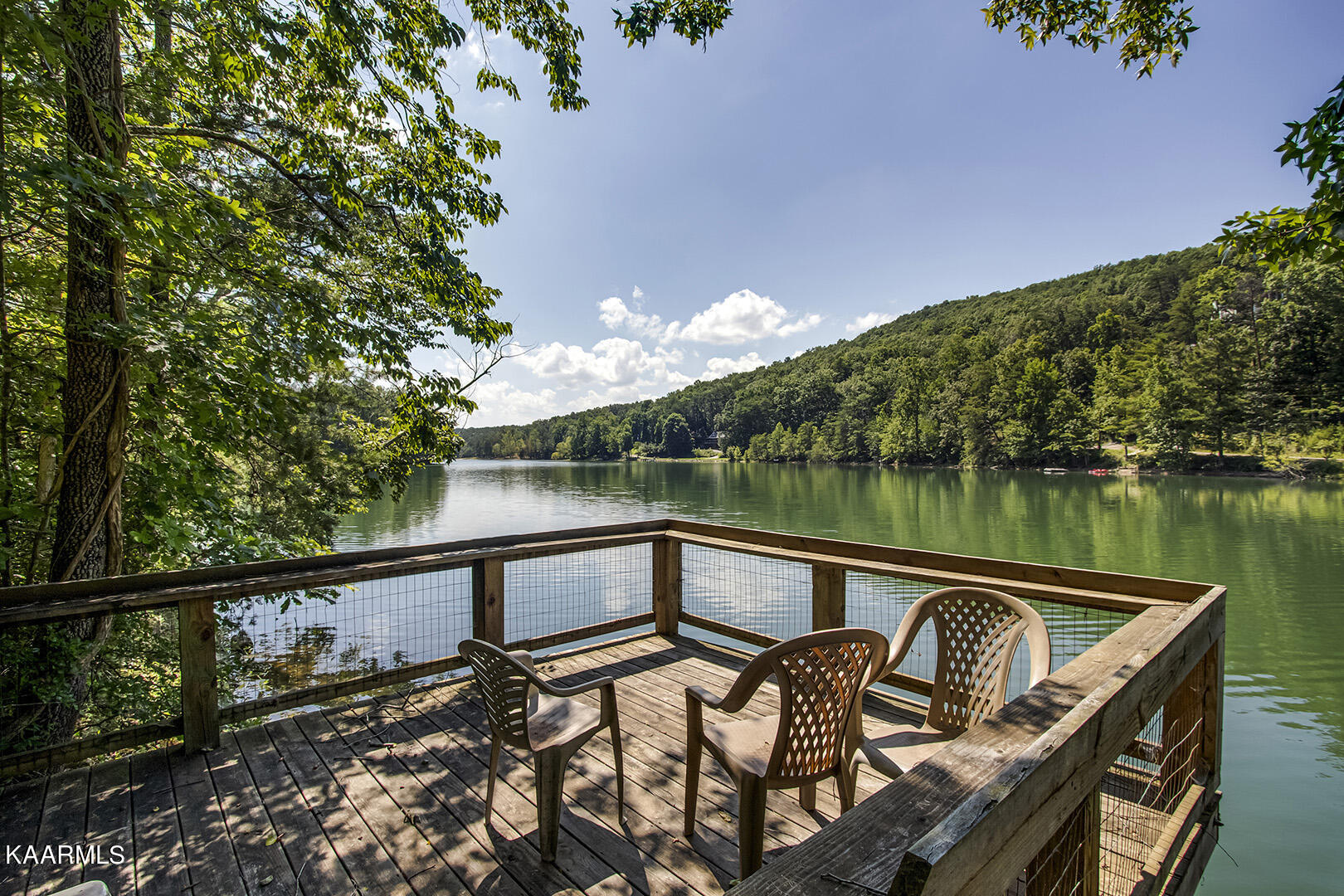 748 Laurel Lake Circle Madisonville TN 37354