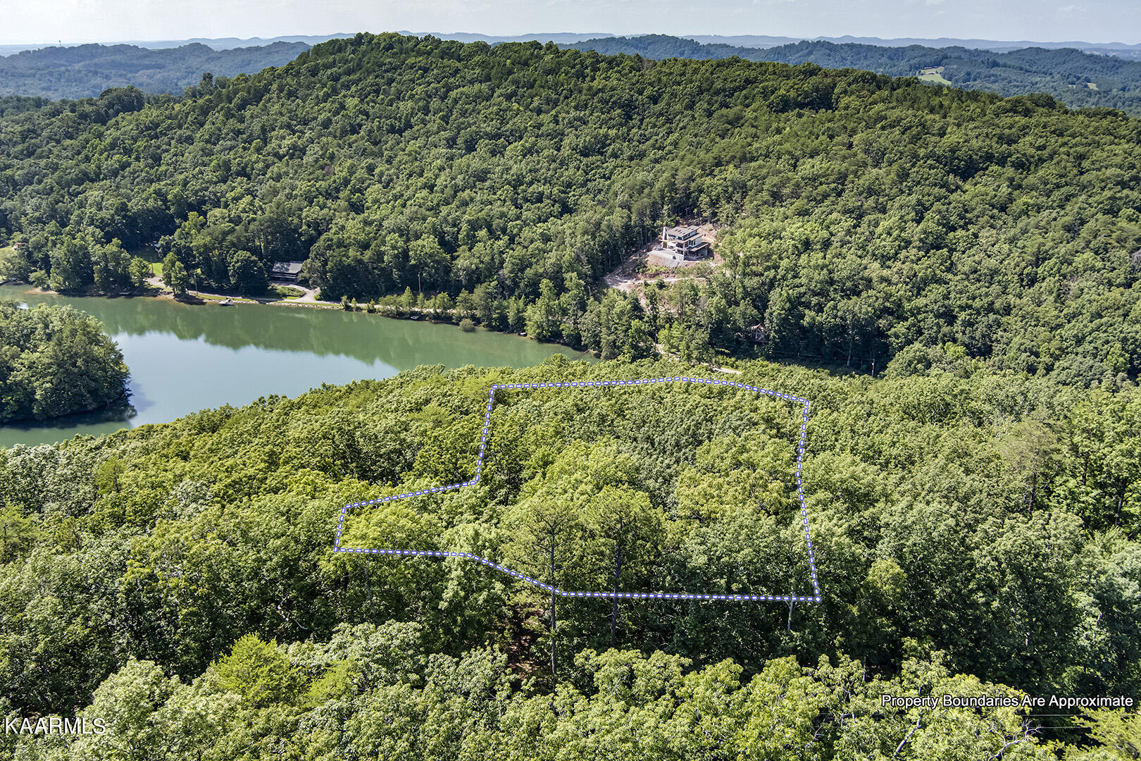 748 Laurel Lake Circle Madisonville TN 37354
