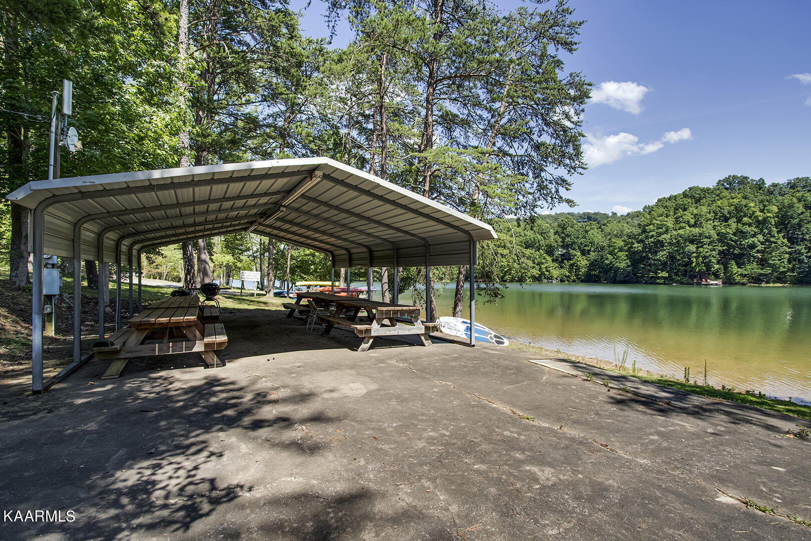 748 Laurel Lake Circle Madisonville TN 37354