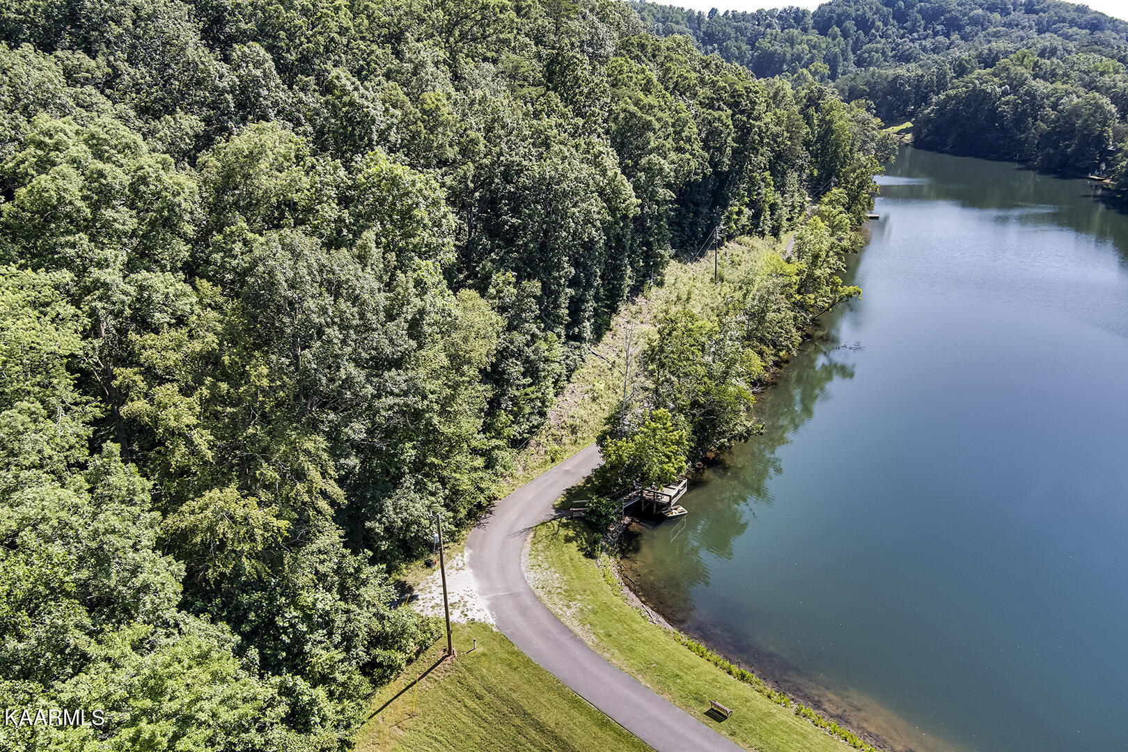 748 Laurel Lake Circle Madisonville TN 37354