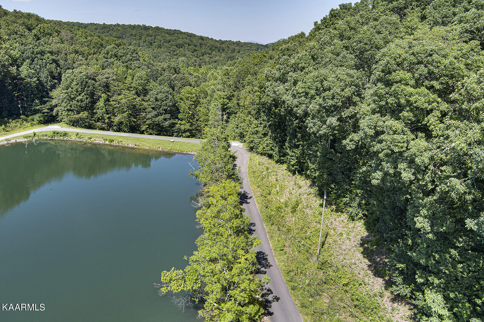 748 Laurel Lake Circle Madisonville TN 37354