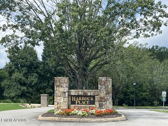 104 Brae Court Maryville TN 37801