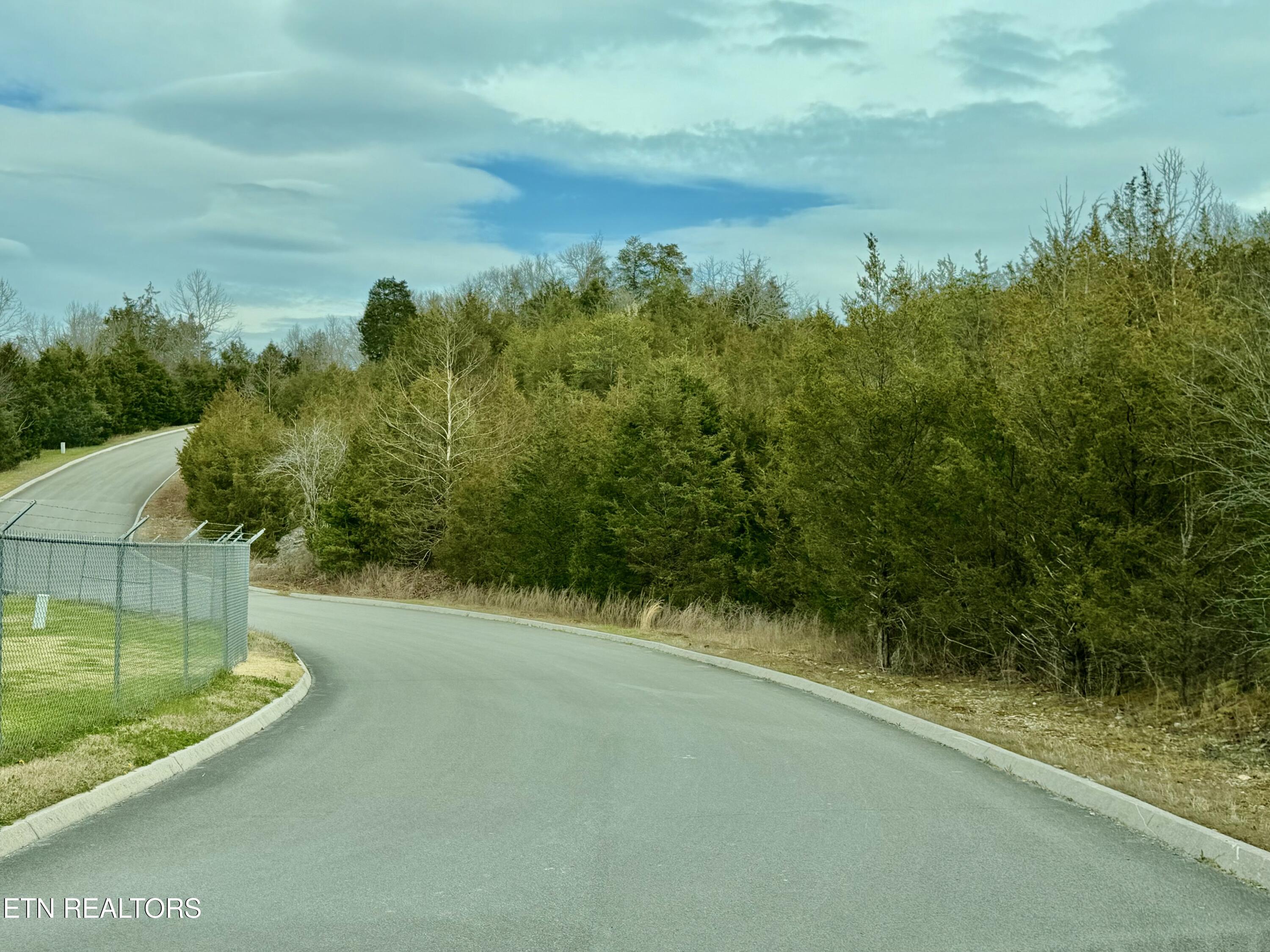 Par Place Tazewell TN 37879
