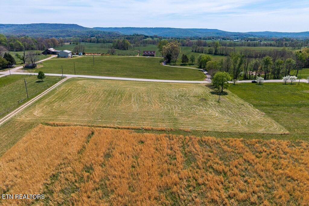 6059 Monterey Highway Sparta TN 38583