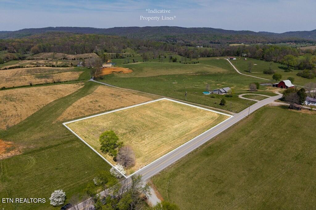 6059 Monterey Highway Sparta TN 38583