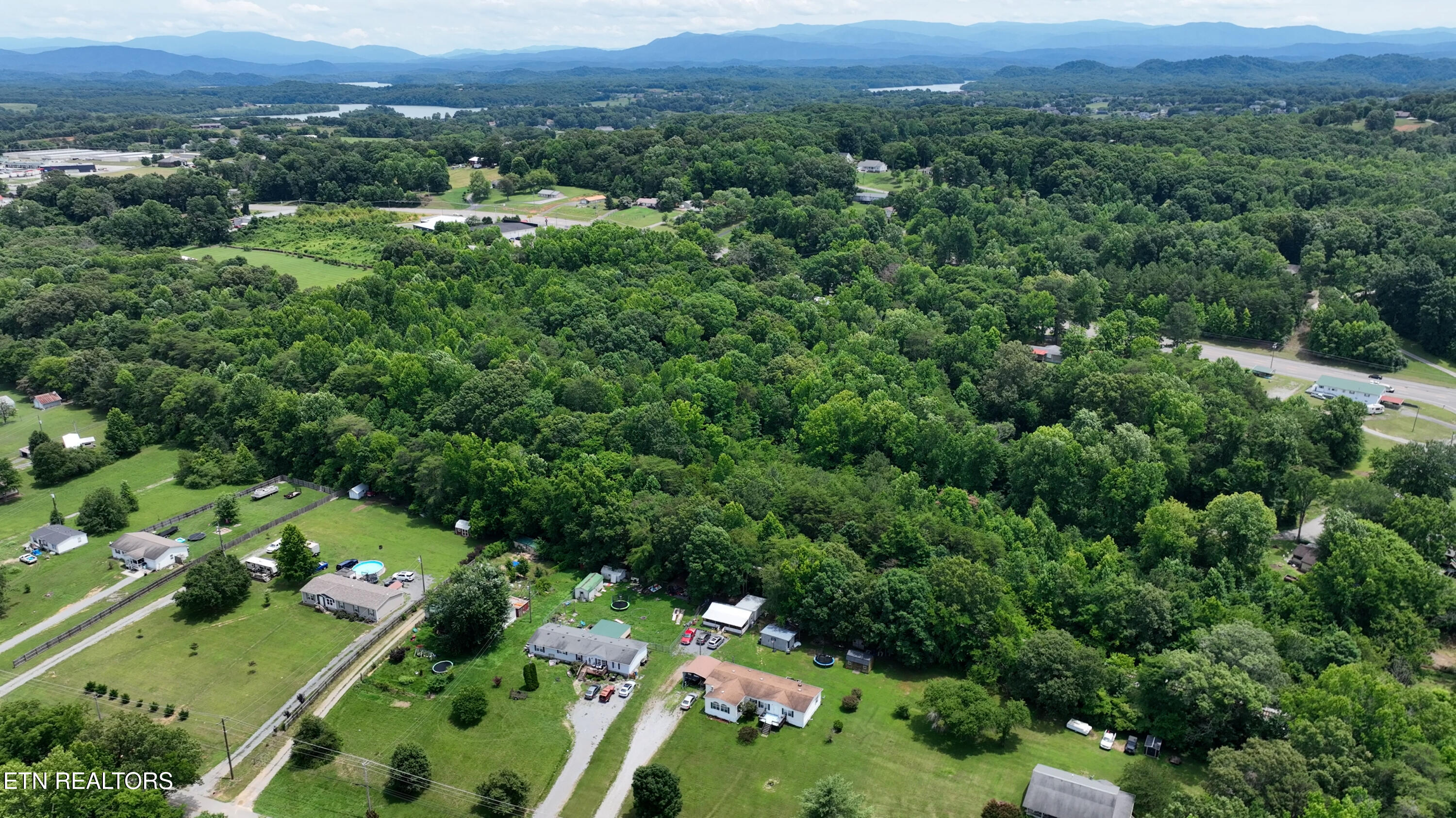 119 Carey Street Vonore TN 37885