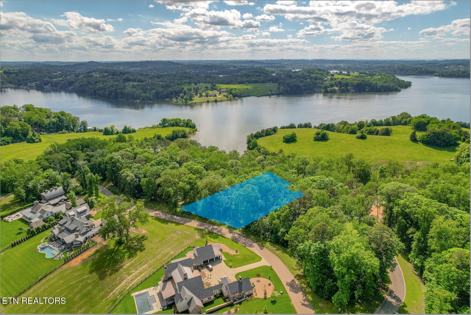 2019 Arcadia Peninsula Way Knoxville TN 37922