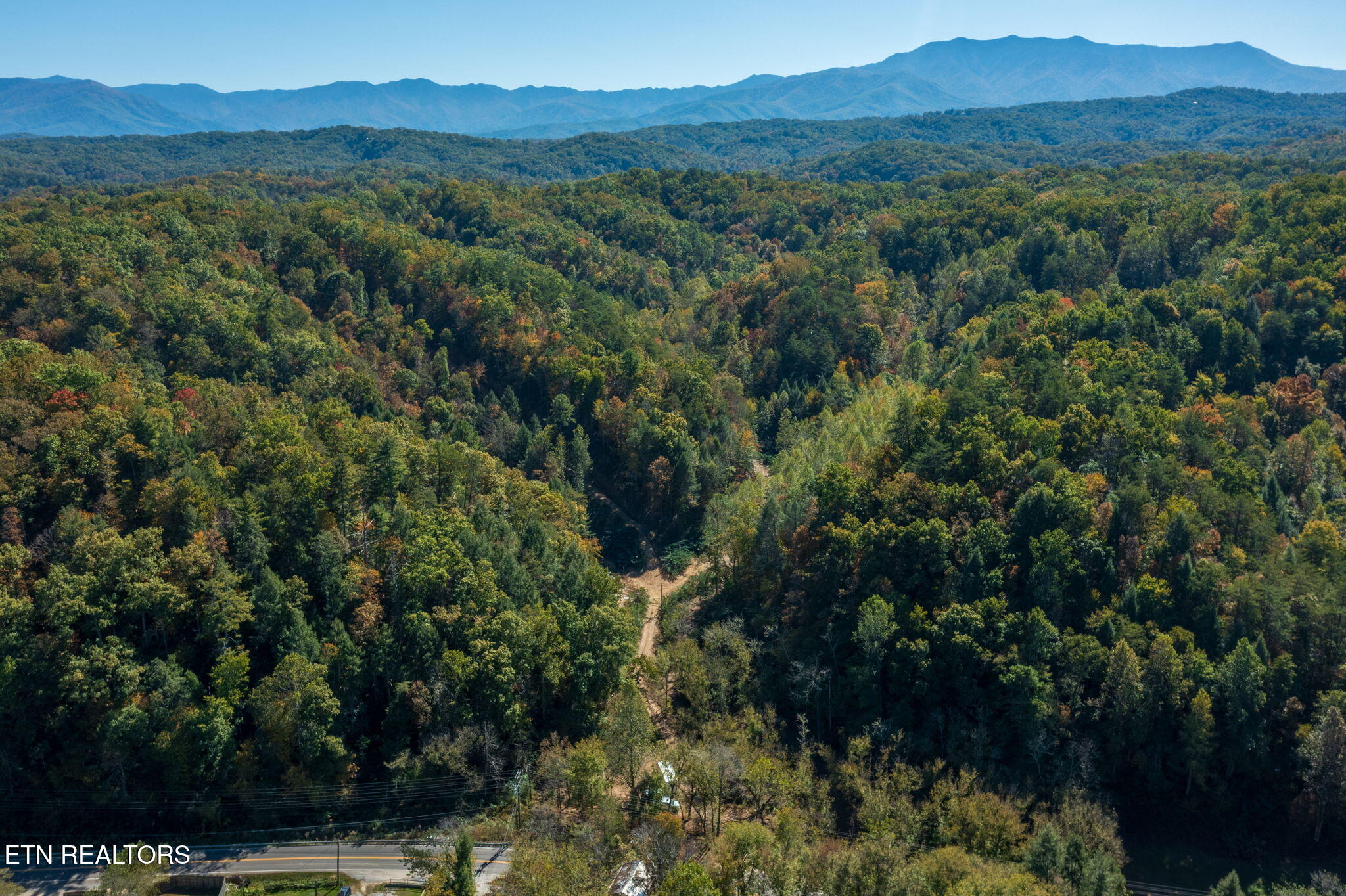 1876 Upper Middle Creek Road Sevierville TN 37876