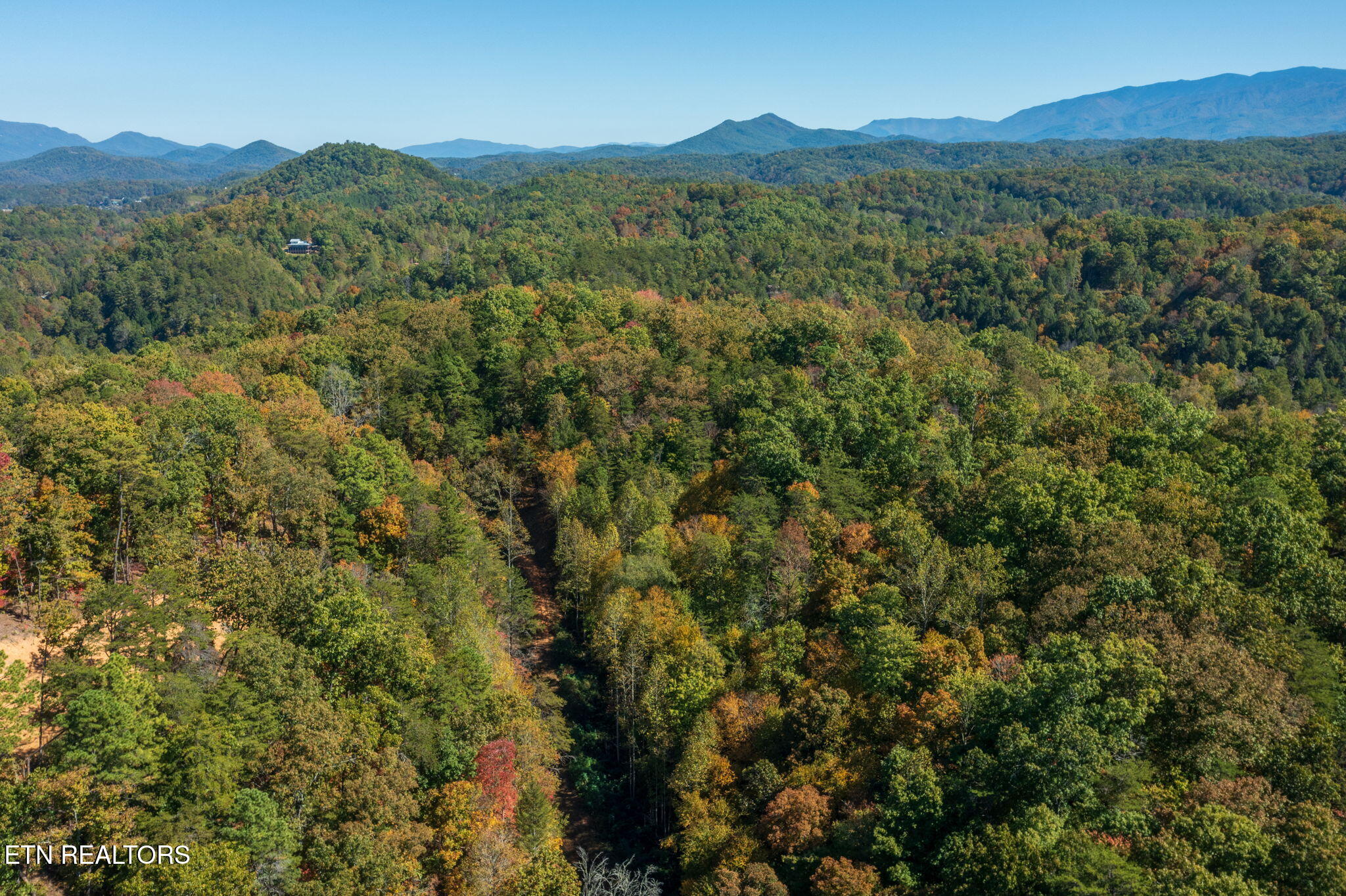 1876 Upper Middle Creek Road Sevierville TN 37876
