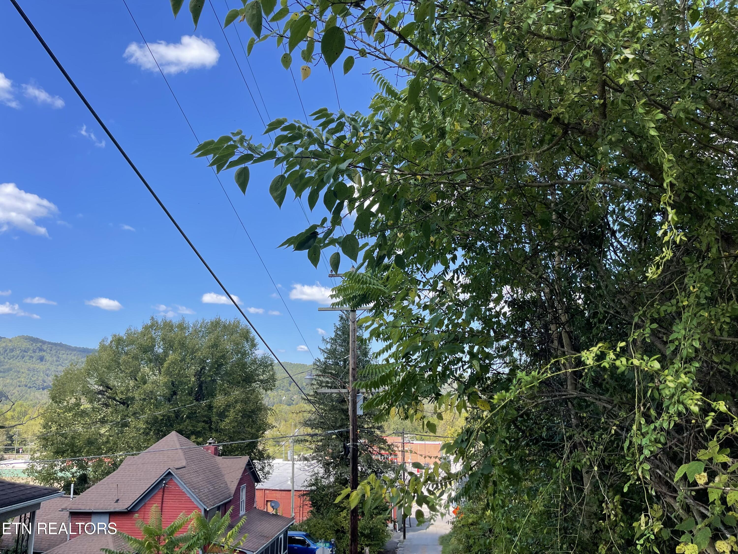 132 Church Street Jellico TN 37762